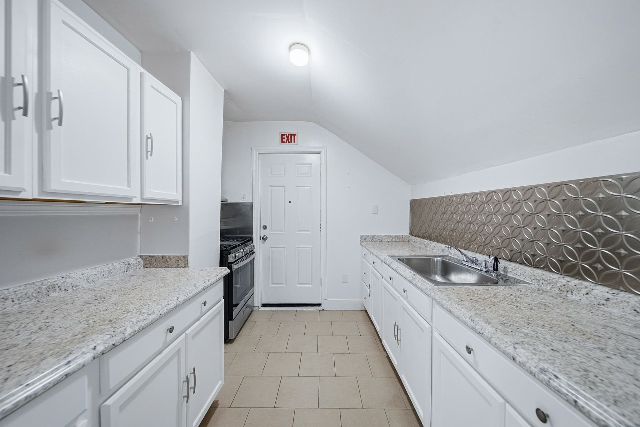 2 Family - 2 Units Up/Down at 8 Cady St, Lowell MA 01852, Lowell, photo 15 of 42