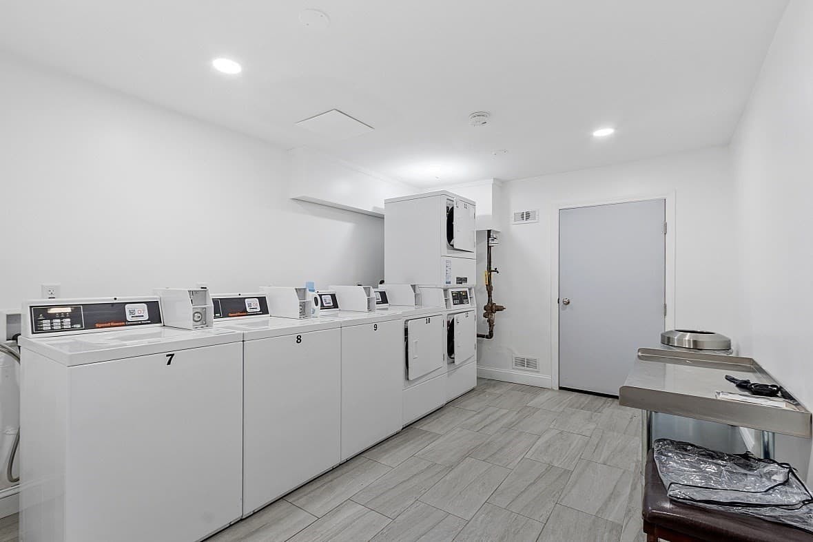 Condominium at 635 W Lowell Ave # 2, Haverhill MA 01832, Haverhill, photo 10 of 10