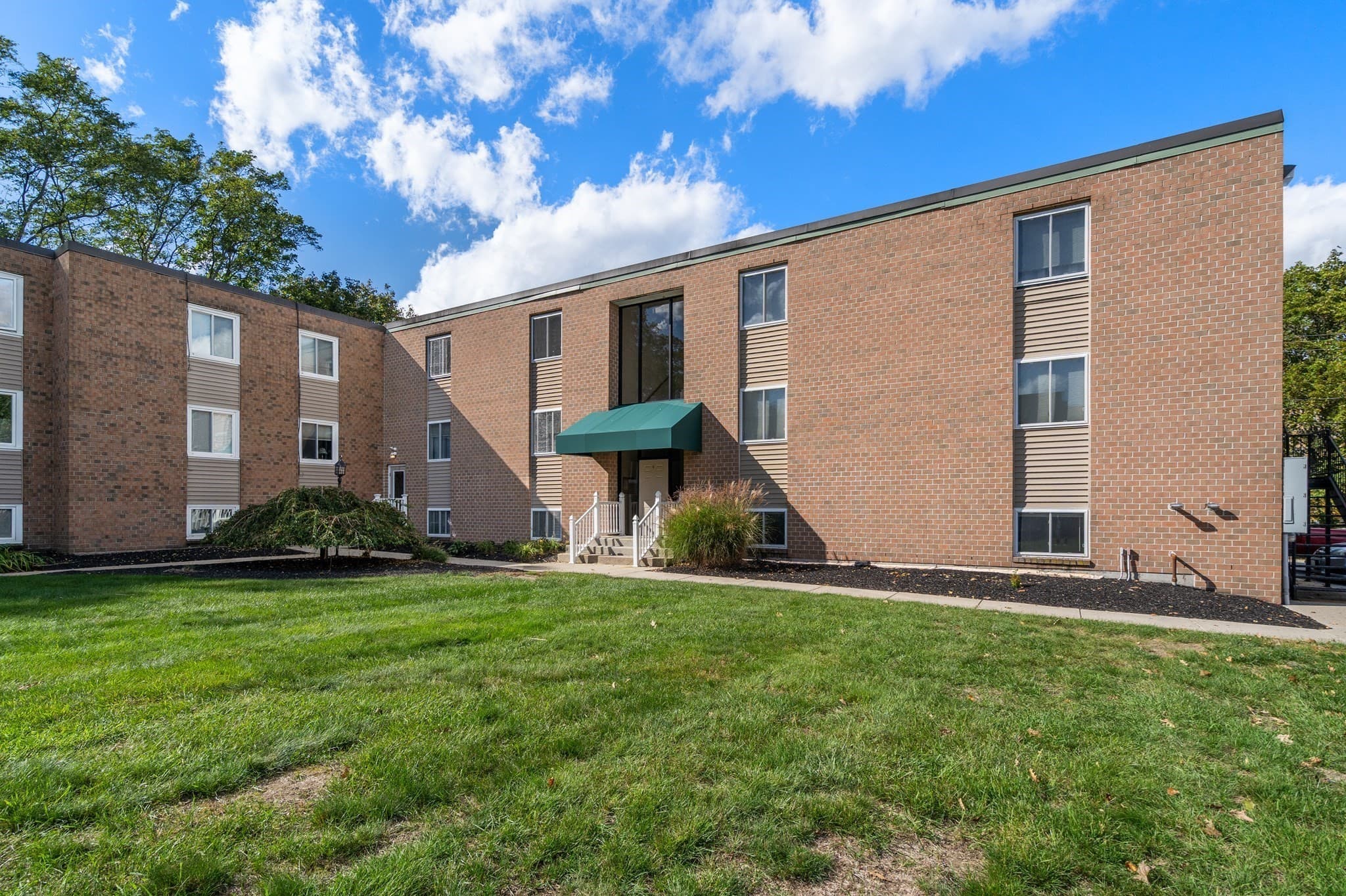 2 Main St # 18, Lincoln RI 02864