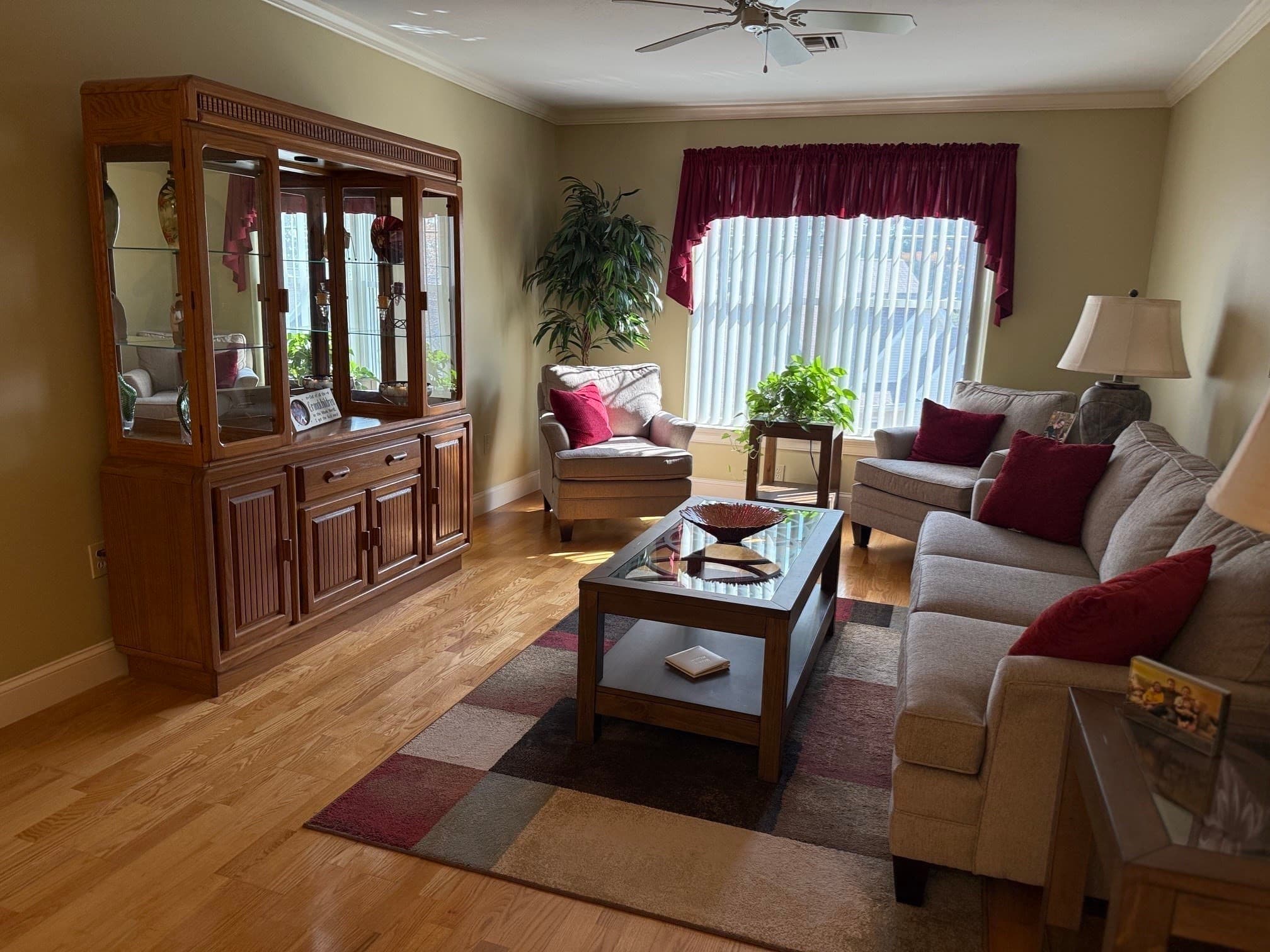 Condominium at 7 Crescent Gate # 313, Sturbridge MA 01518, Sturbridge, photo 9 of 39