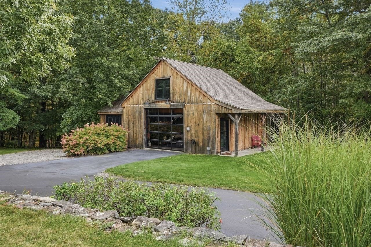 Single Family Residence at 37 Putnam Hill Road, Sutton MA 01590, Sutton, photo 42 of 42