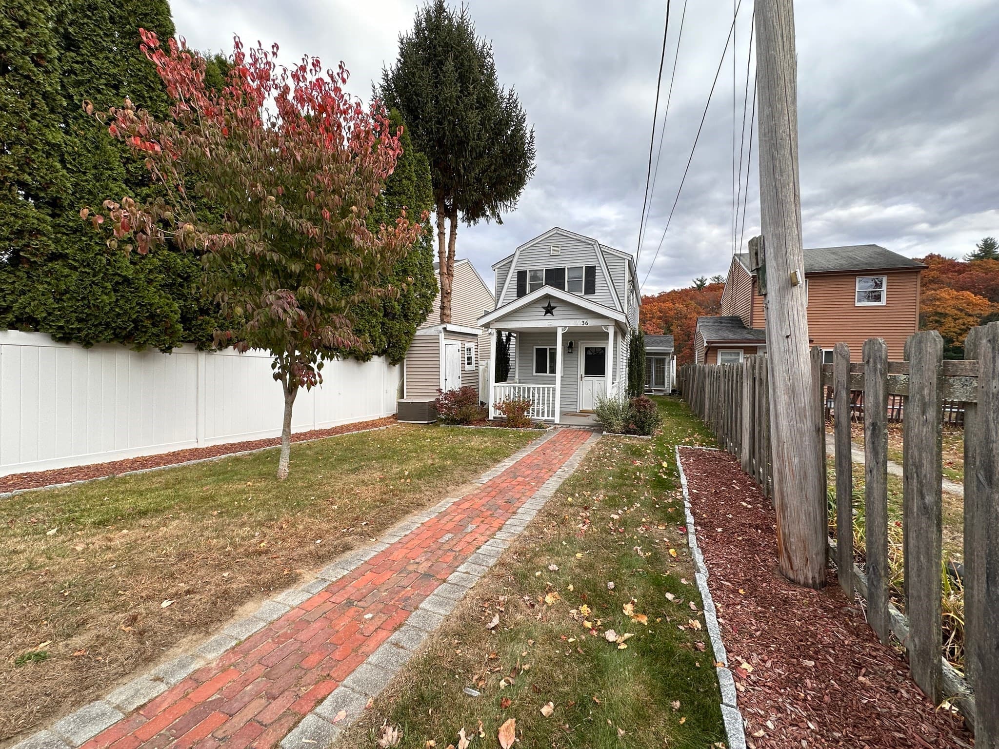 Single Family Residence at 36 Hayward Lane, Millbury MA 01527, Millbury, photo 6 of 38