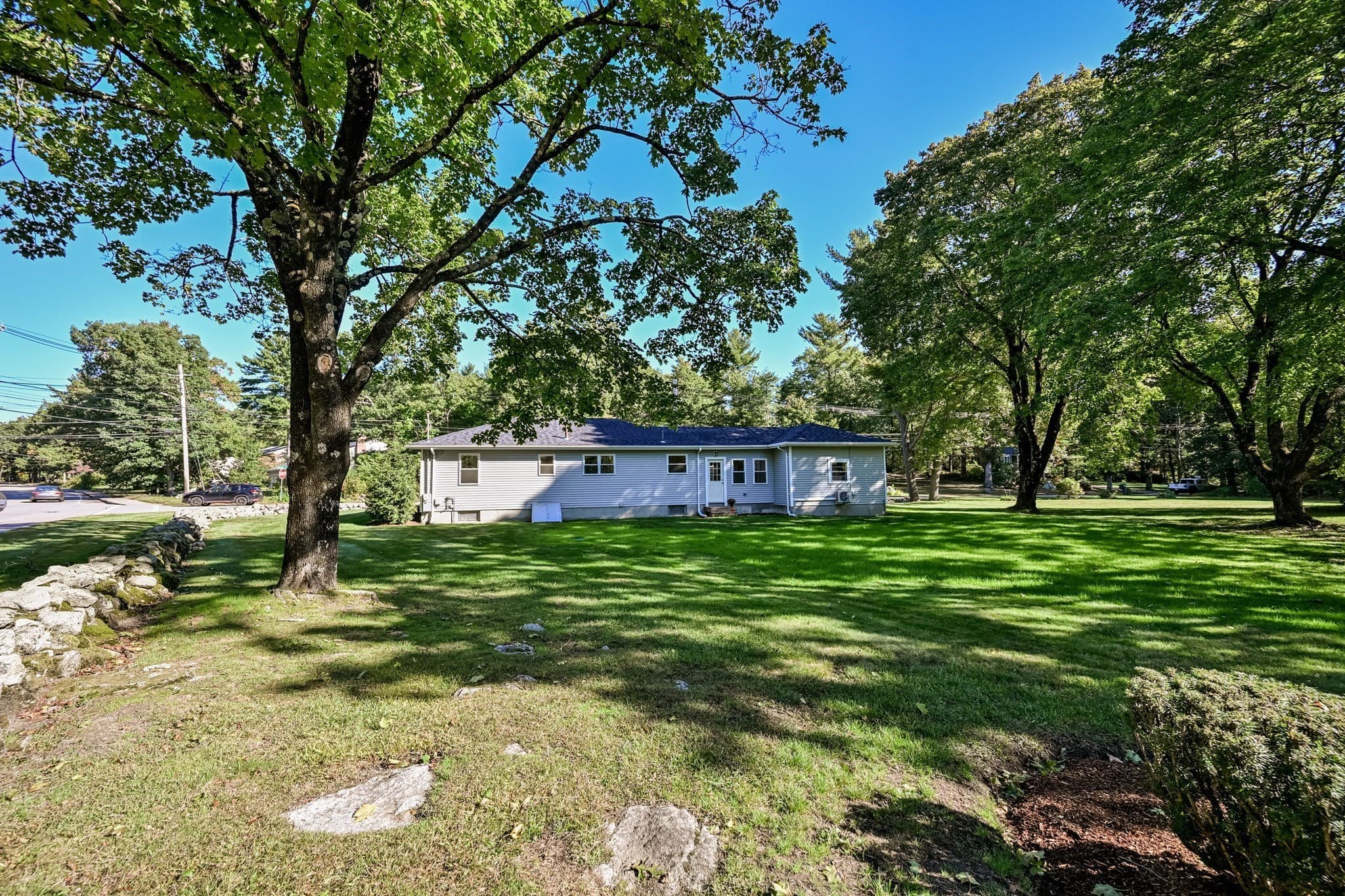 Single Family Residence at 491 Maple St, Mansfield MA 02048, Mansfield, photo 3 of 41