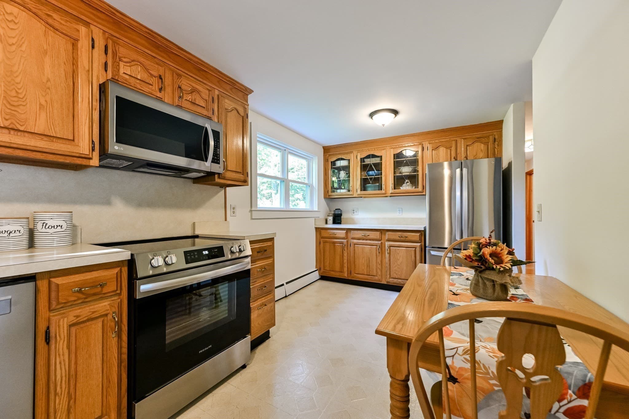 Single Family Residence at 491 Maple St, Mansfield MA 02048, Mansfield, photo 18 of 41