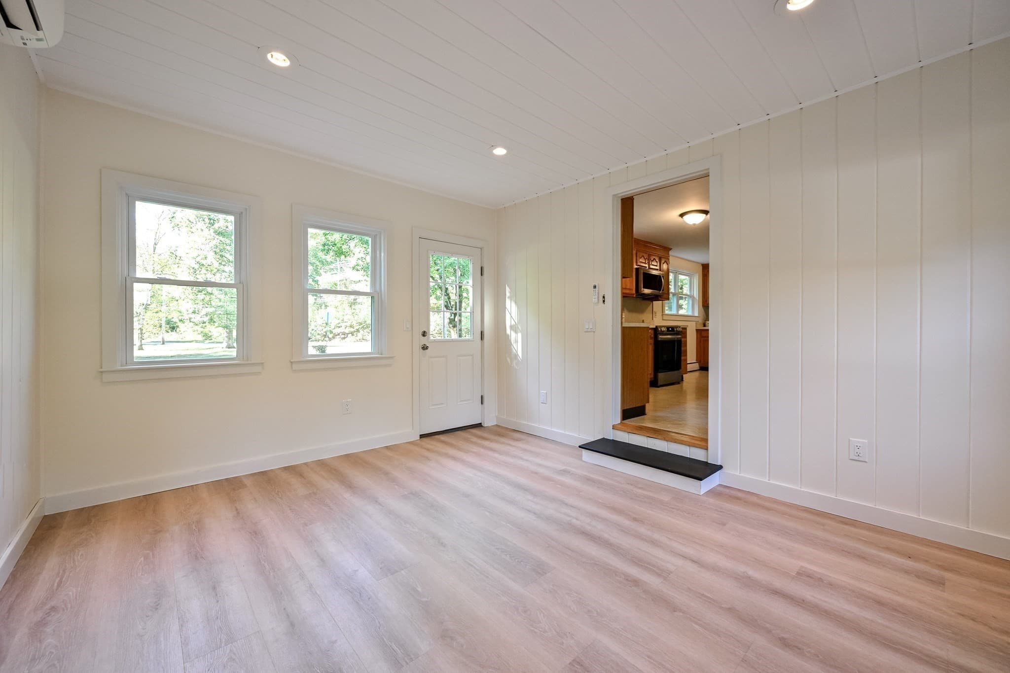 Single Family Residence at 491 Maple St, Mansfield MA 02048, Mansfield, photo 37 of 41