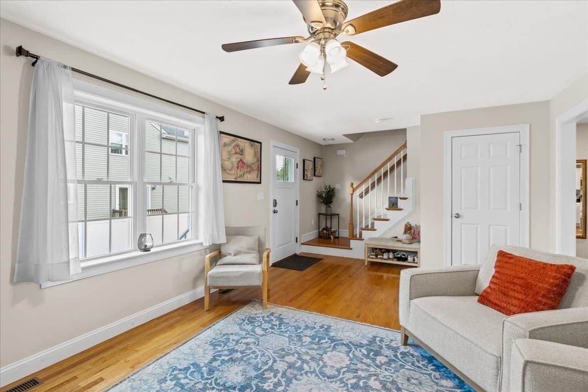 Condominium at 189 Centre Avenue # 2, Abington MA 02351, Abington, photo 3 of 42