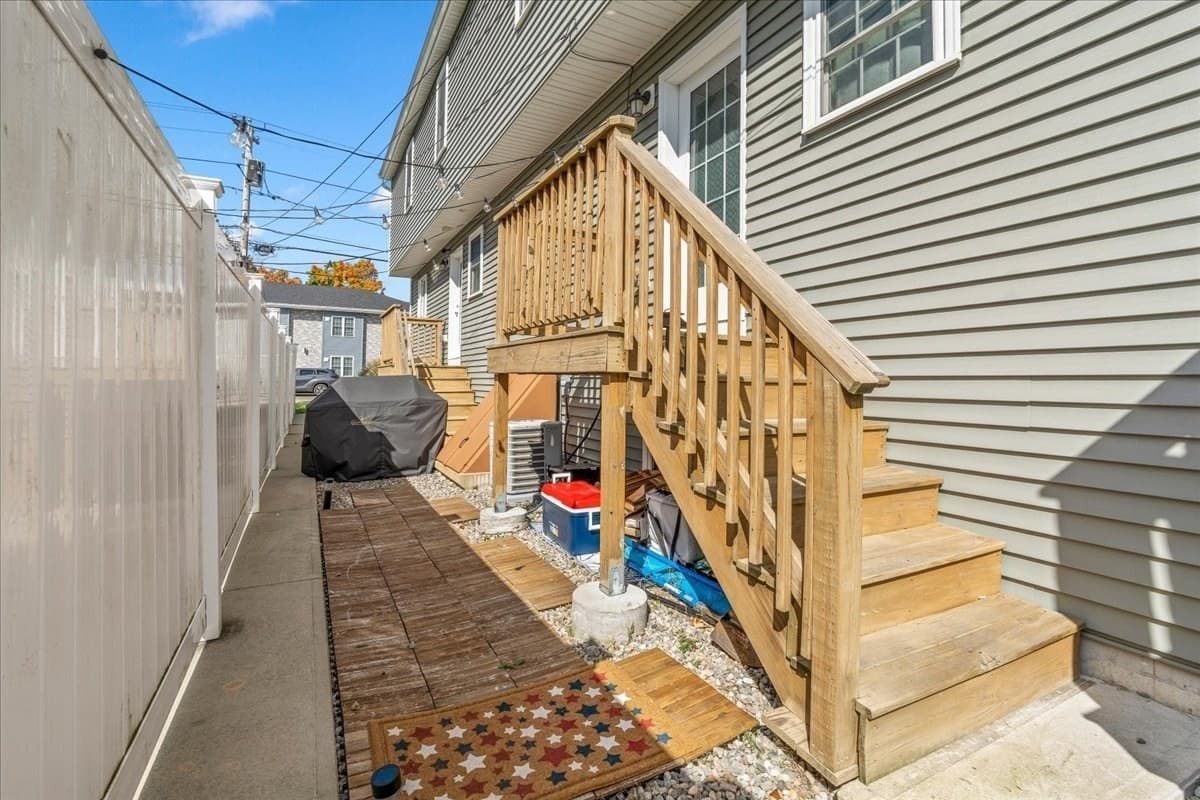 Condominium at 189 Centre Avenue # 2, Abington MA 02351, Abington, photo 35 of 42