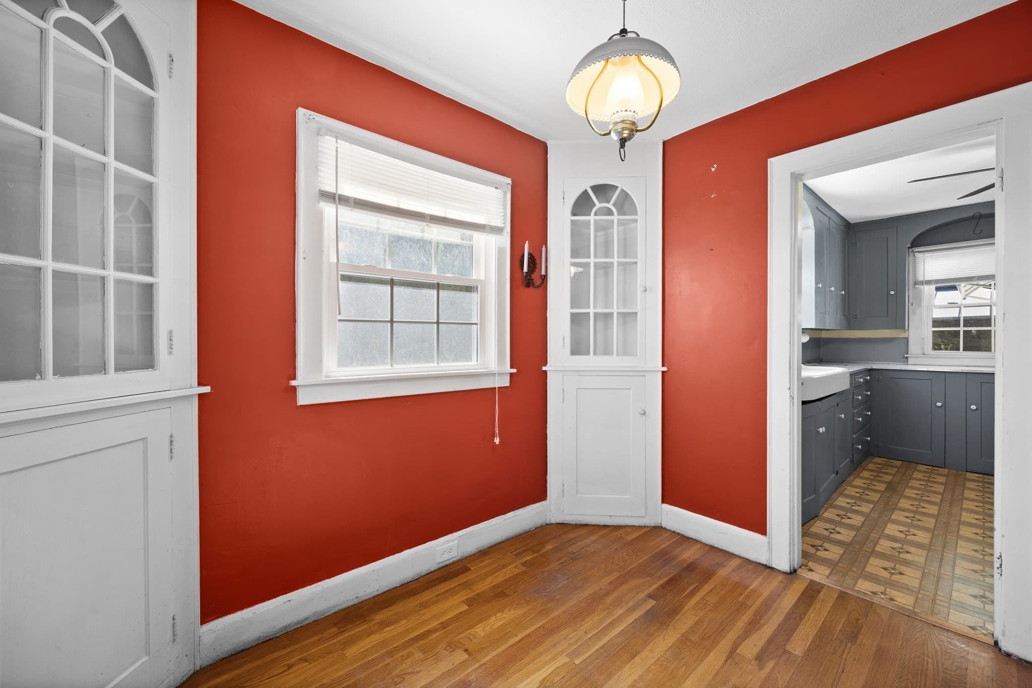 Single Family Residence at 306 Cherry Street, Holyoke MA 01040, Holyoke, photo 7 of 30