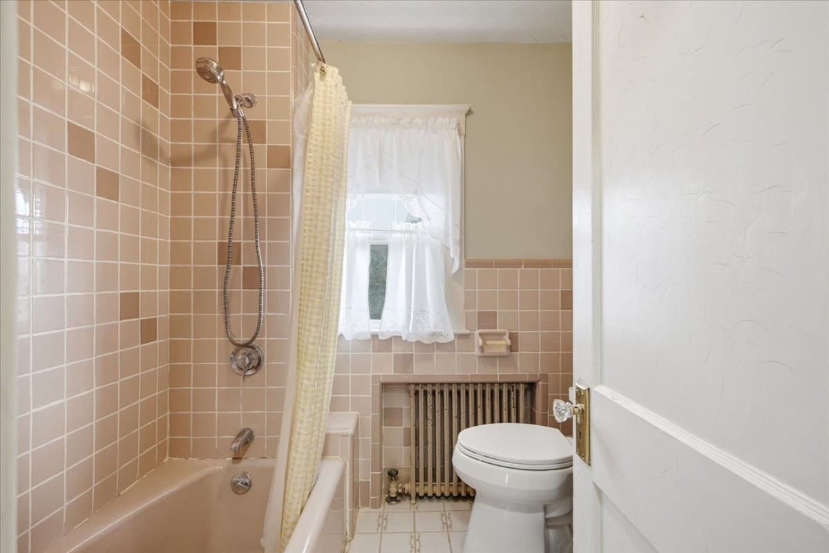 Single Family Residence at 41 Eustis St, Quincy MA 02170, Quincy, photo 19 of 41