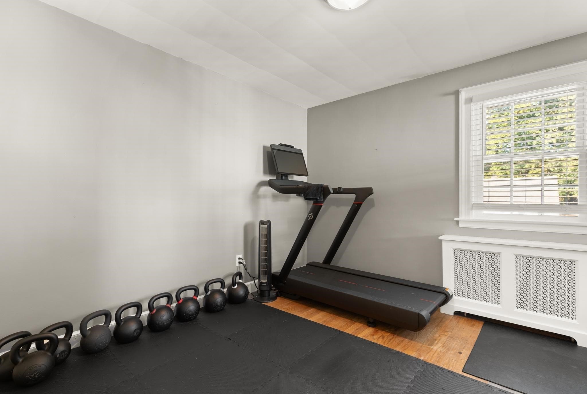 Single Family Residence at 6 Longworth Rd, Worcester MA 01602, Worcester, photo 33 of 39