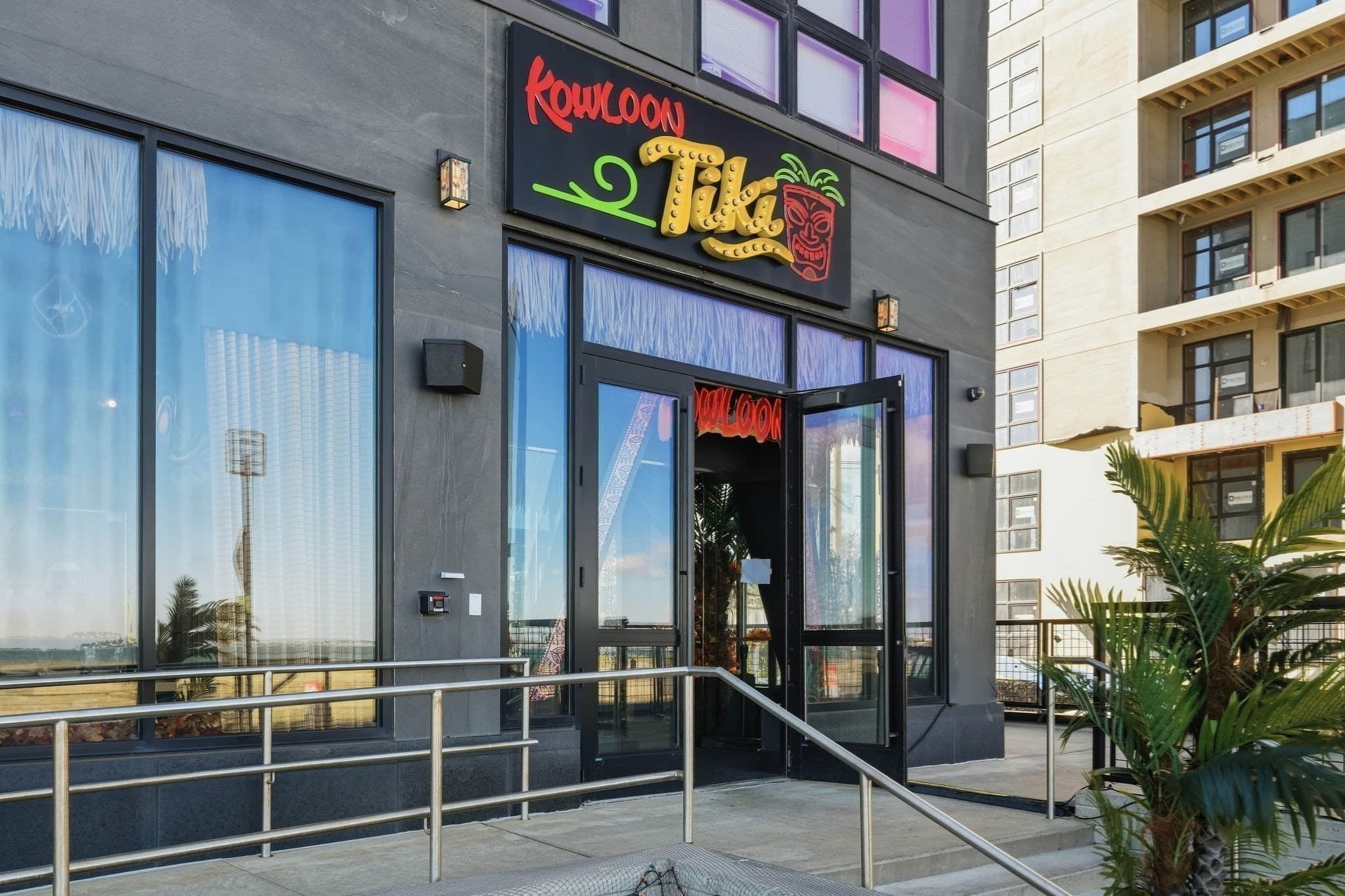 Condominium at 350 Revere Beach Blvd # 13R, Revere MA 02151, Revere, photo 40 of 42