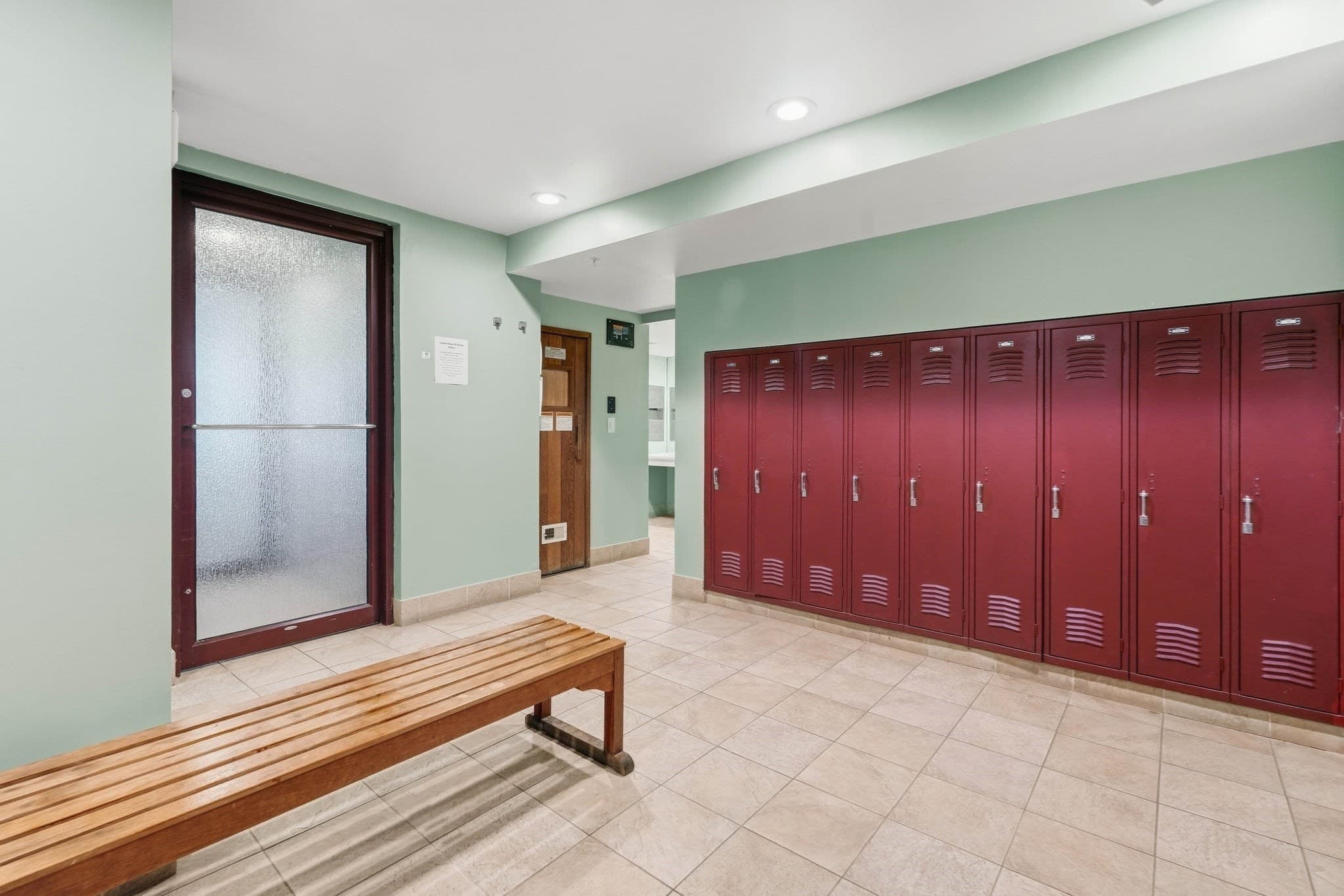 Condominium at 350 Revere Beach Blvd # 13R, Revere MA 02151, Revere, photo 29 of 42