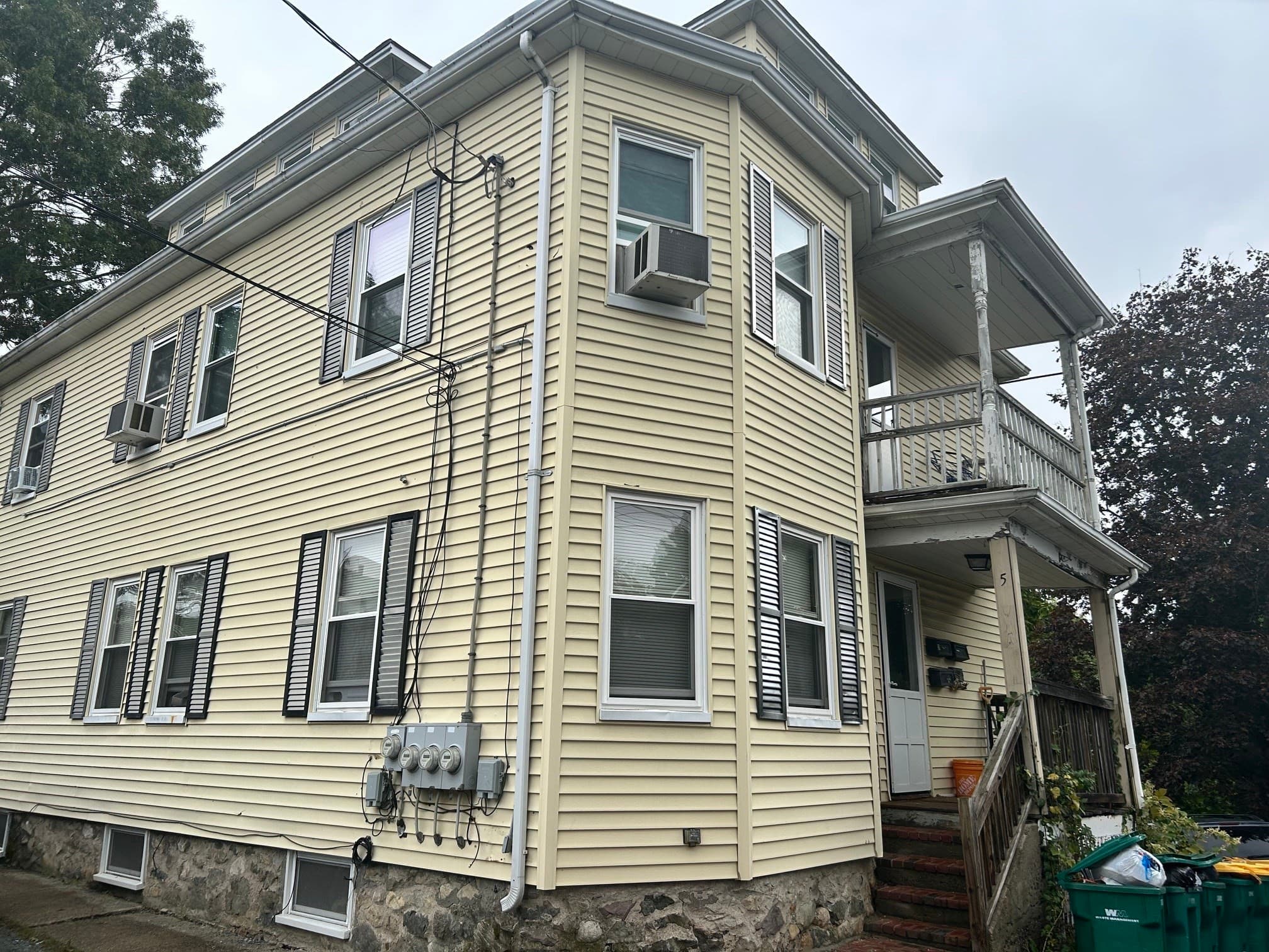 3 Family at 5 Jacobs Road, Norwood MA 02062, Norwood, photo 2 of 16