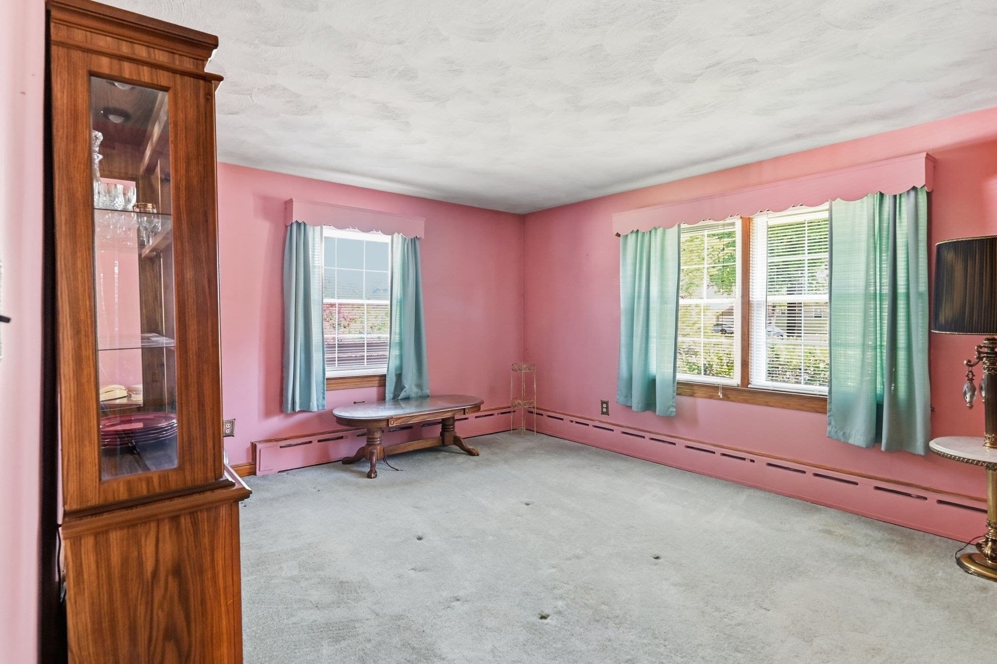 Single Family Residence at 16 Holly Ct, Springfield MA 01151, Springfield, photo 13 of 42