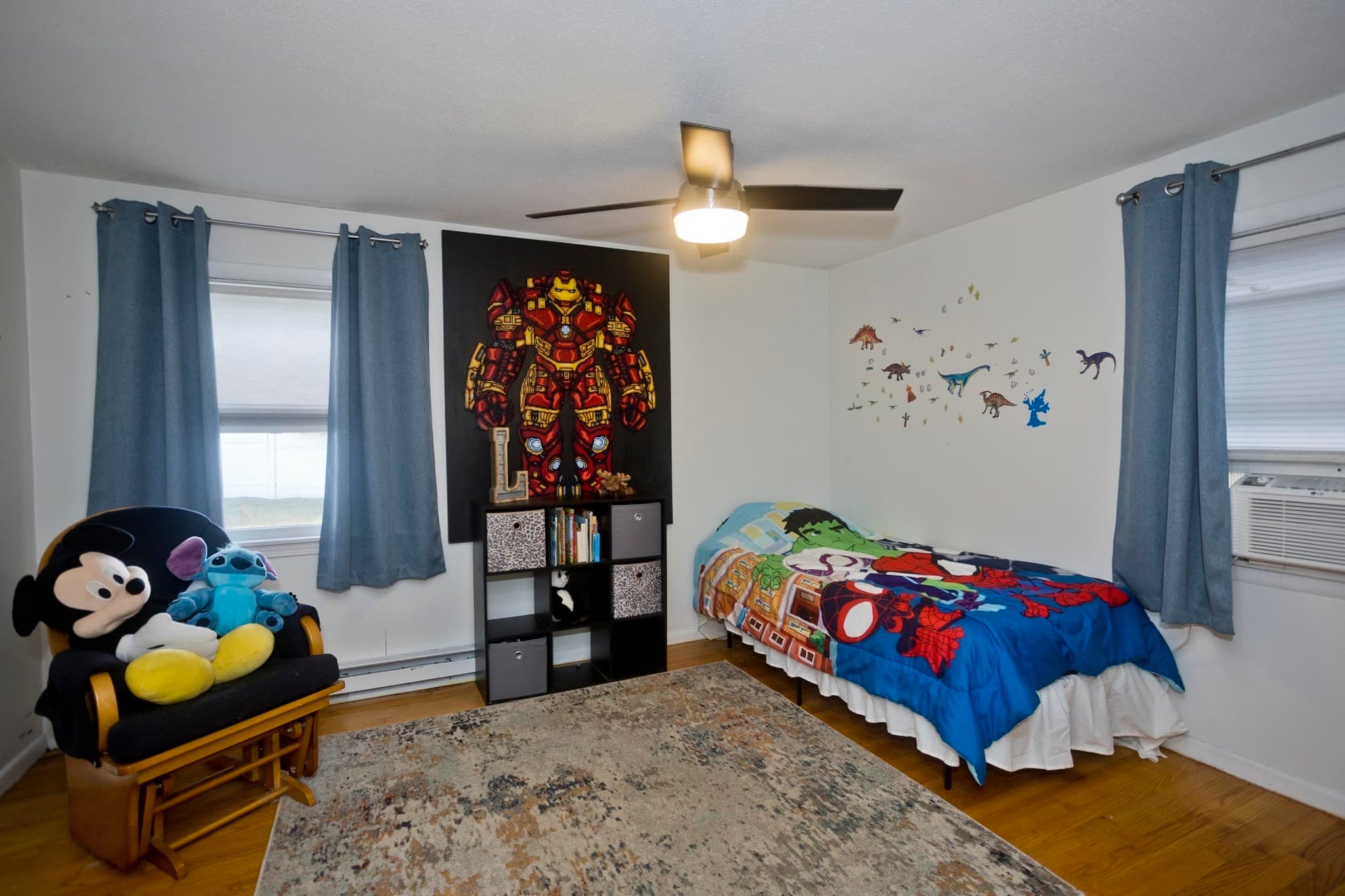Single Family Residence at 107 Parenteau Dr, Chicopee MA 01020, Chicopee, photo 23 of 40