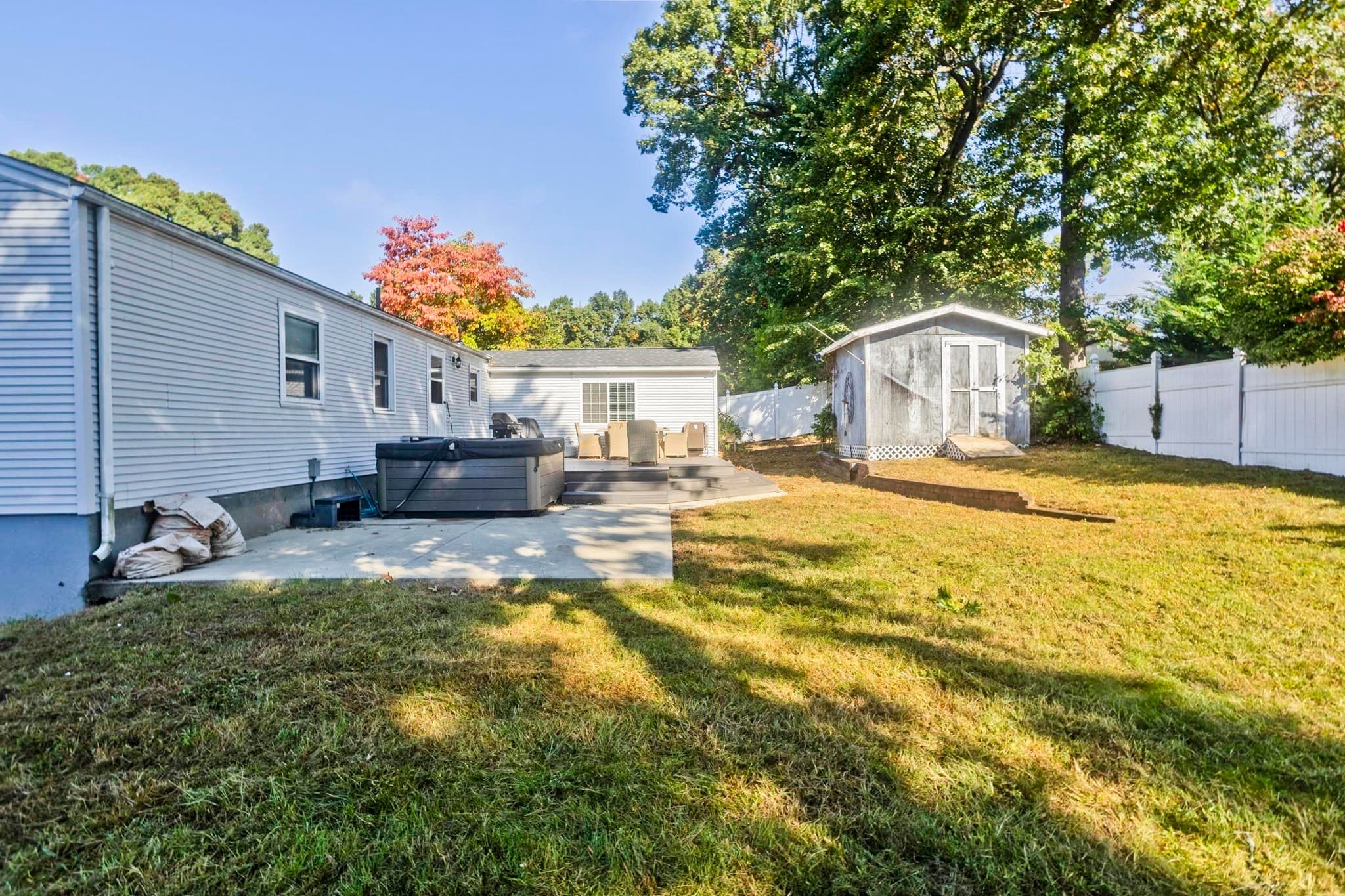 Single Family Residence at 107 Parenteau Dr, Chicopee MA 01020, Chicopee, photo 39 of 40