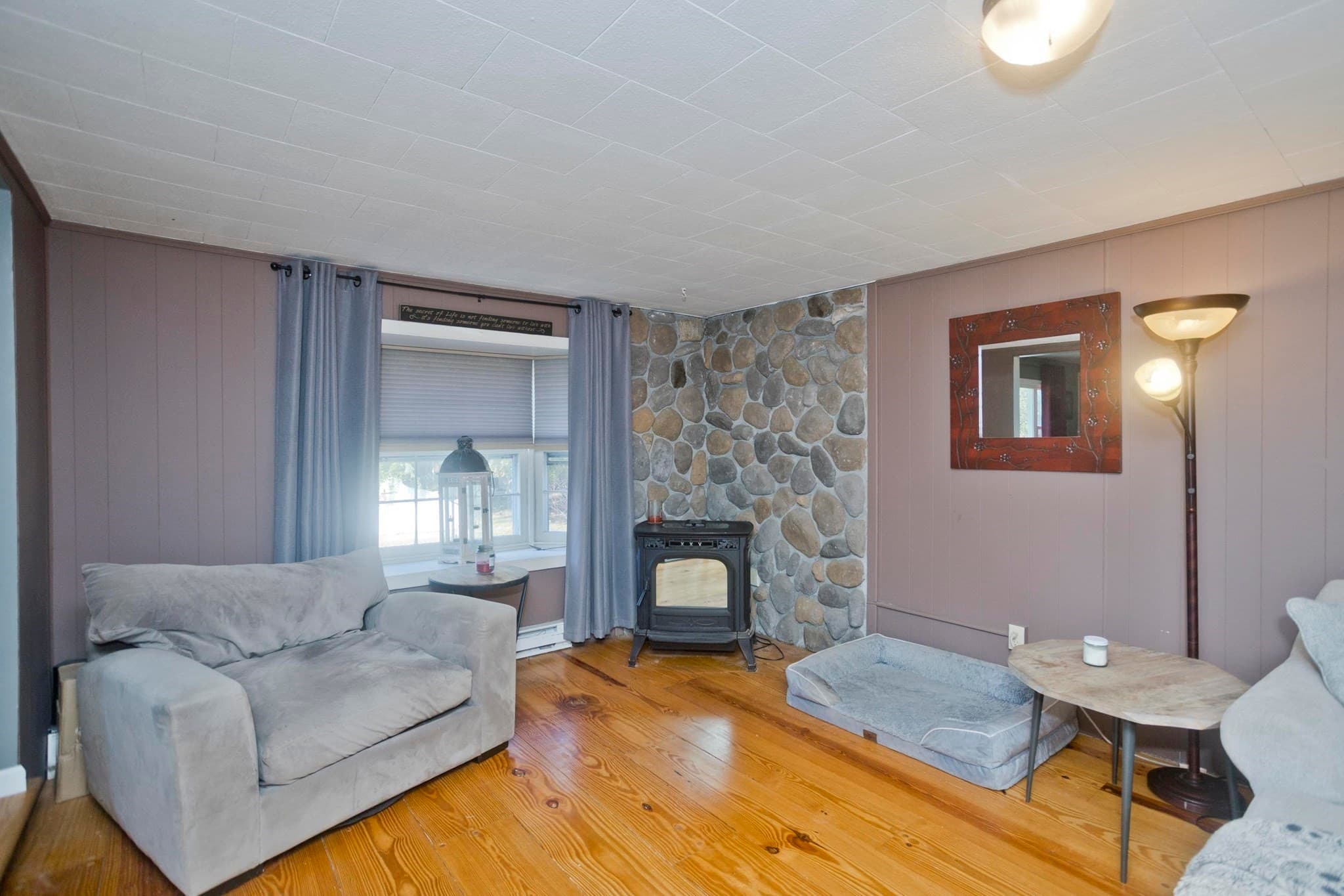Single Family Residence at 107 Parenteau Dr, Chicopee MA 01020, Chicopee, photo 8 of 40