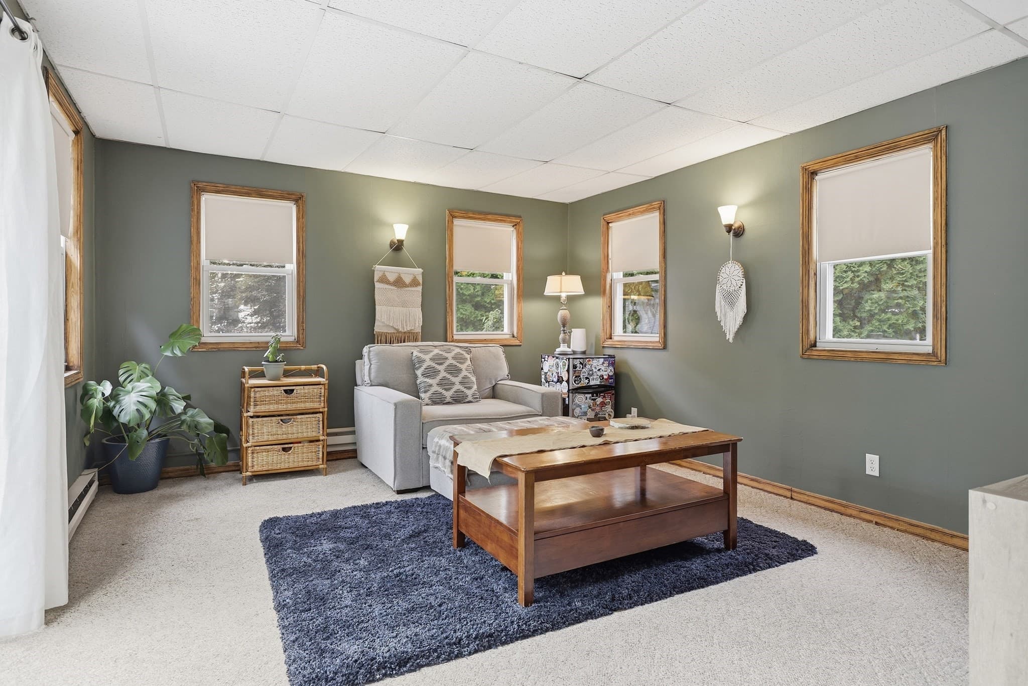 Single Family Residence at 8 Guilford St, Worcester MA 01606, Worcester, photo 12 of 30