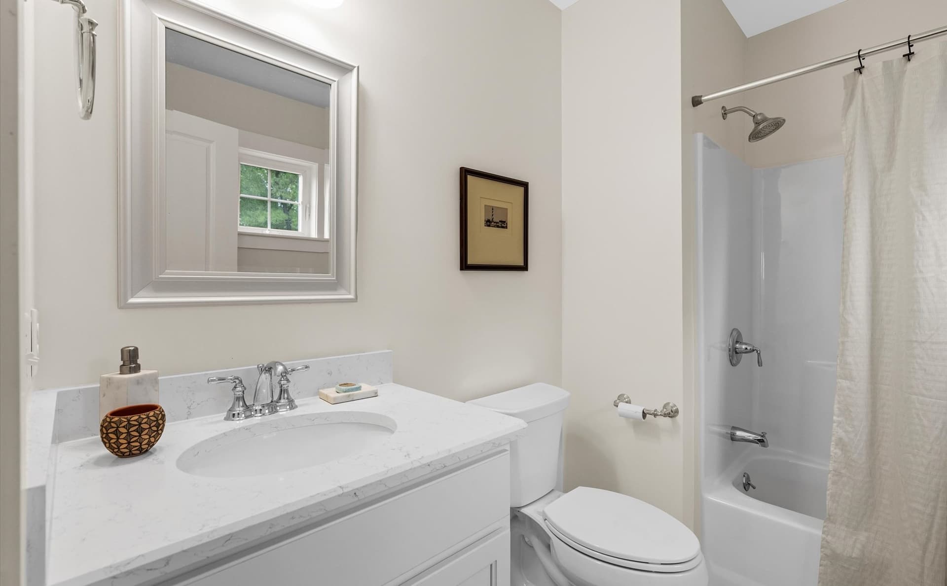 Single Family Residence at 106 White Clover Trl, Plymouth MA 02360, photo 27 of 33