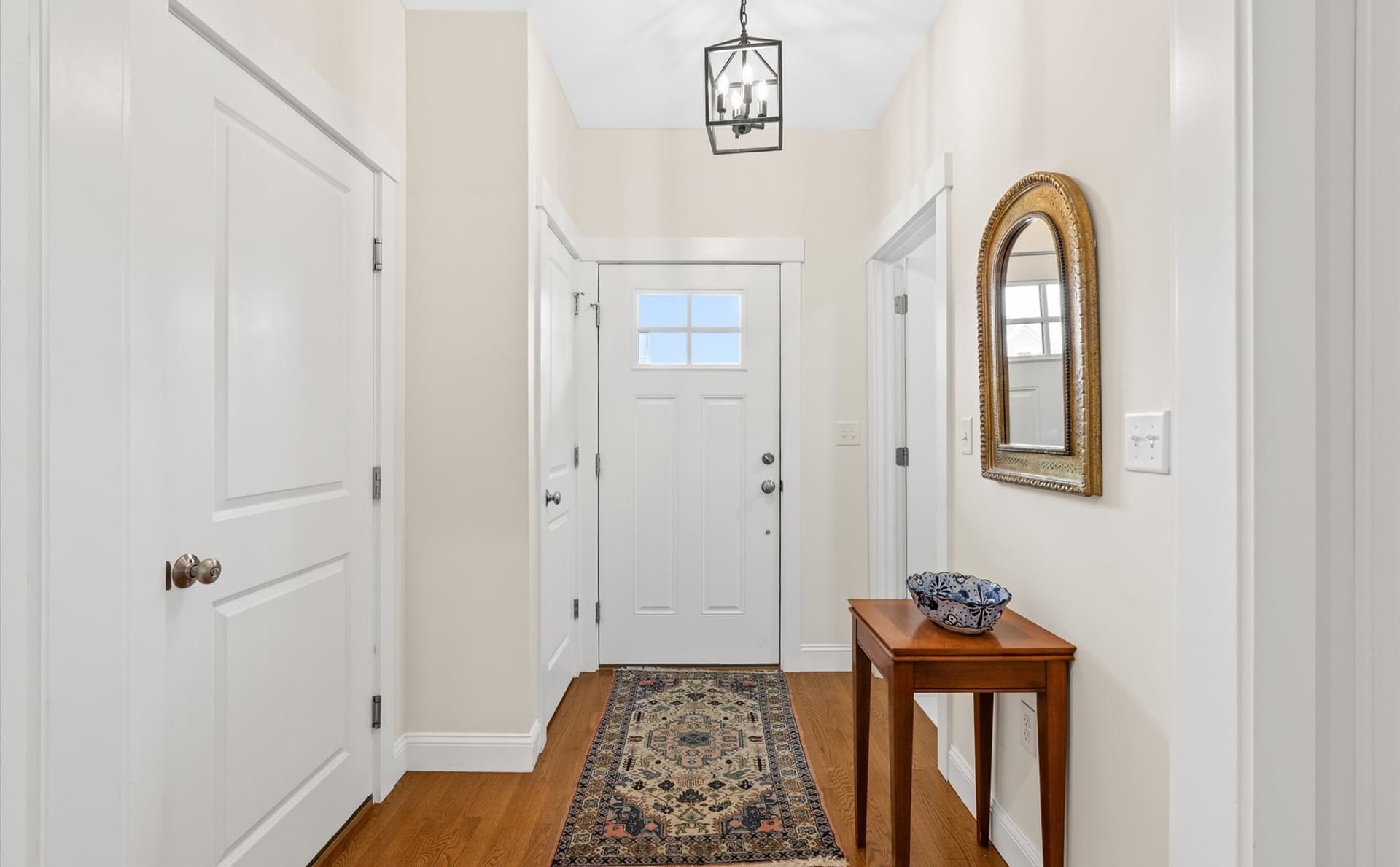 Single Family Residence at 106 White Clover Trl, Plymouth MA 02360, photo 5 of 33
