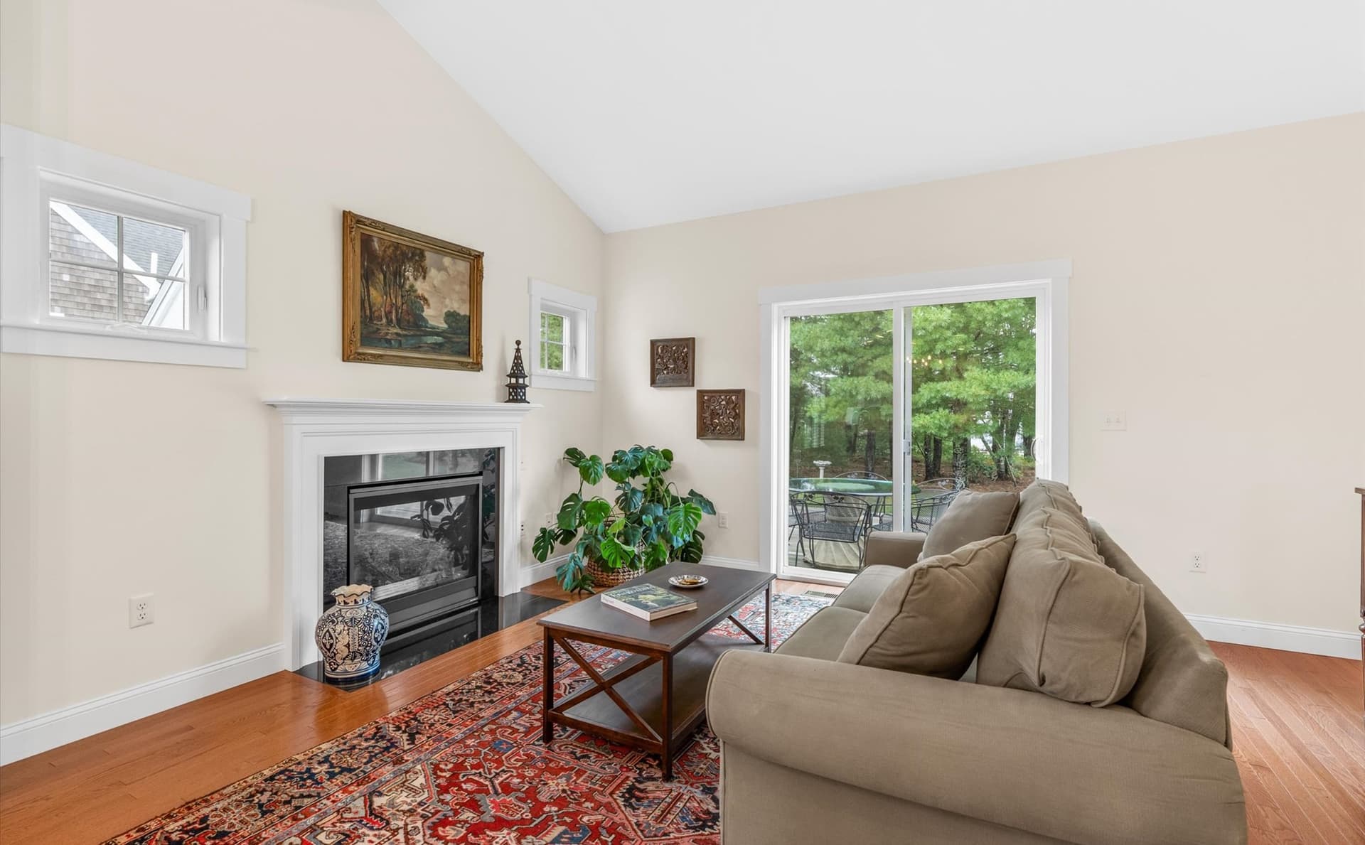 Single Family Residence at 106 White Clover Trl, Plymouth MA 02360, photo 14 of 33