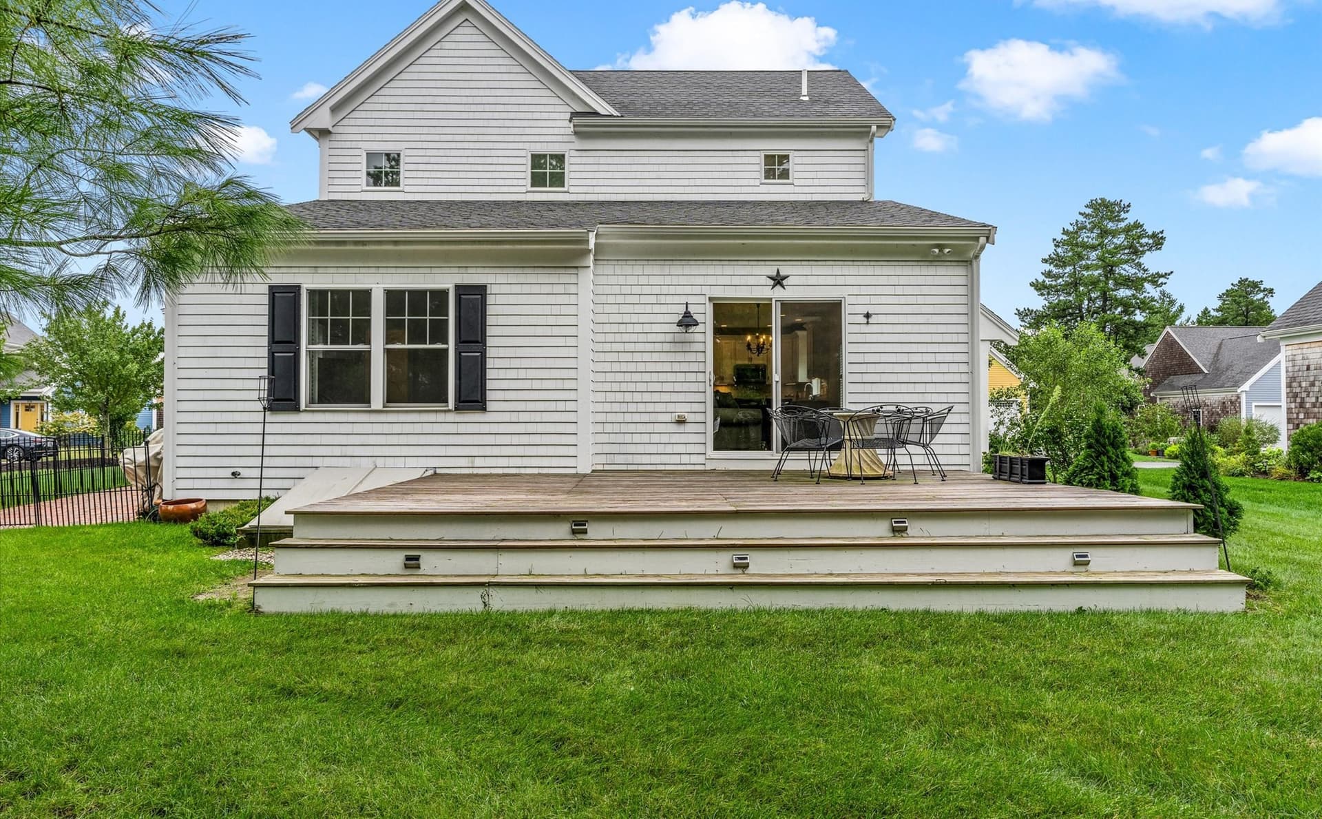 Single Family Residence at 106 White Clover Trl, Plymouth MA 02360, photo 31 of 33
