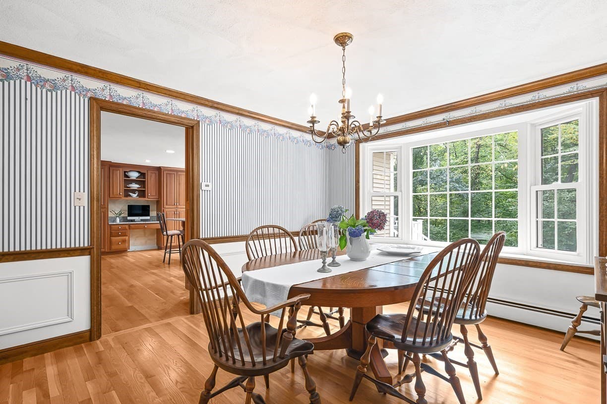 Single Family Residence at 220 Abbott St, North Andover MA 01845, North Andover, photo 19 of 35