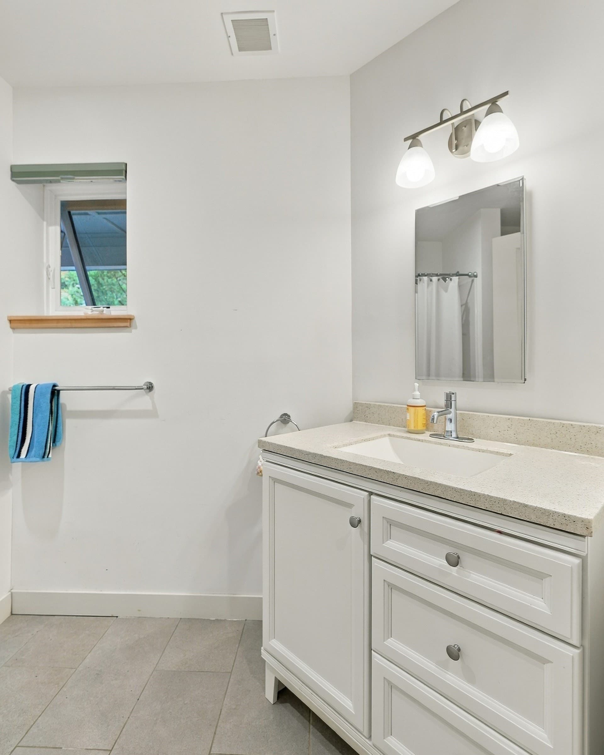 Condominium at 129 Hinckley St # 129, Northampton MA 01062, Northampton, photo 18 of 29
