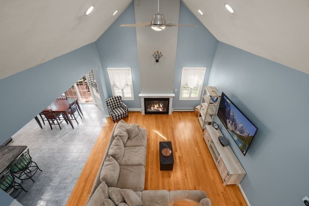 Single Family Residence at 10 Valley Rd, Danvers MA 01923, Danvers, photo 30 of 42