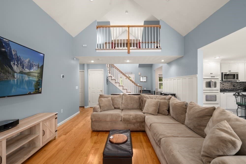 Single Family Residence at 10 Valley Rd, Danvers MA 01923, Danvers, photo 11 of 42