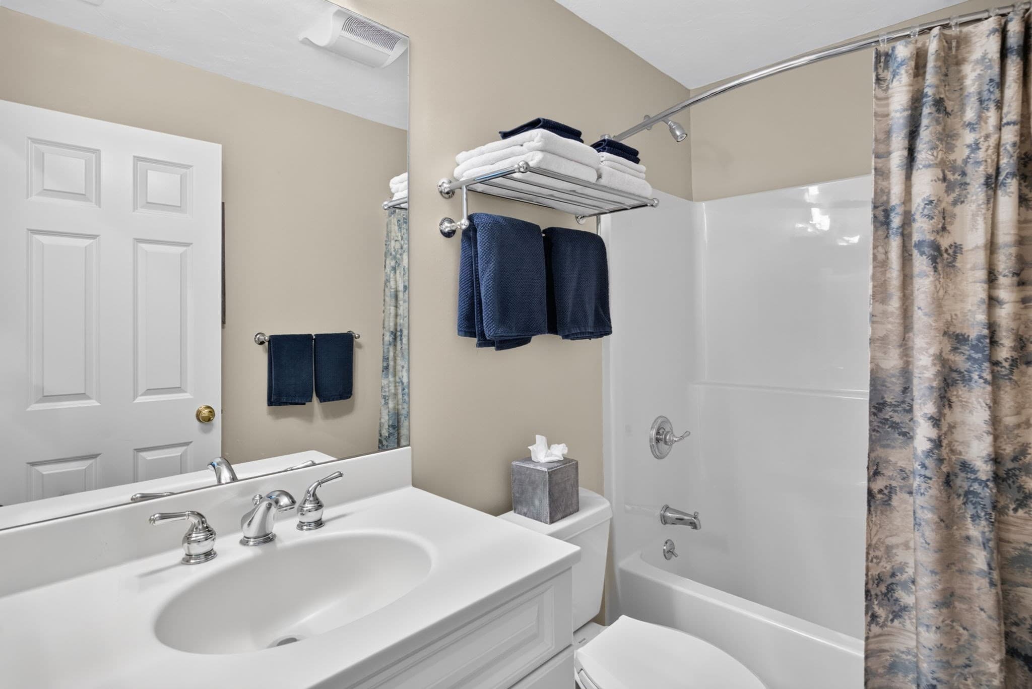 Condominium at 1 Fletcher Reach # 1, Plymouth MA 02360, Plymouth, photo 29 of 40