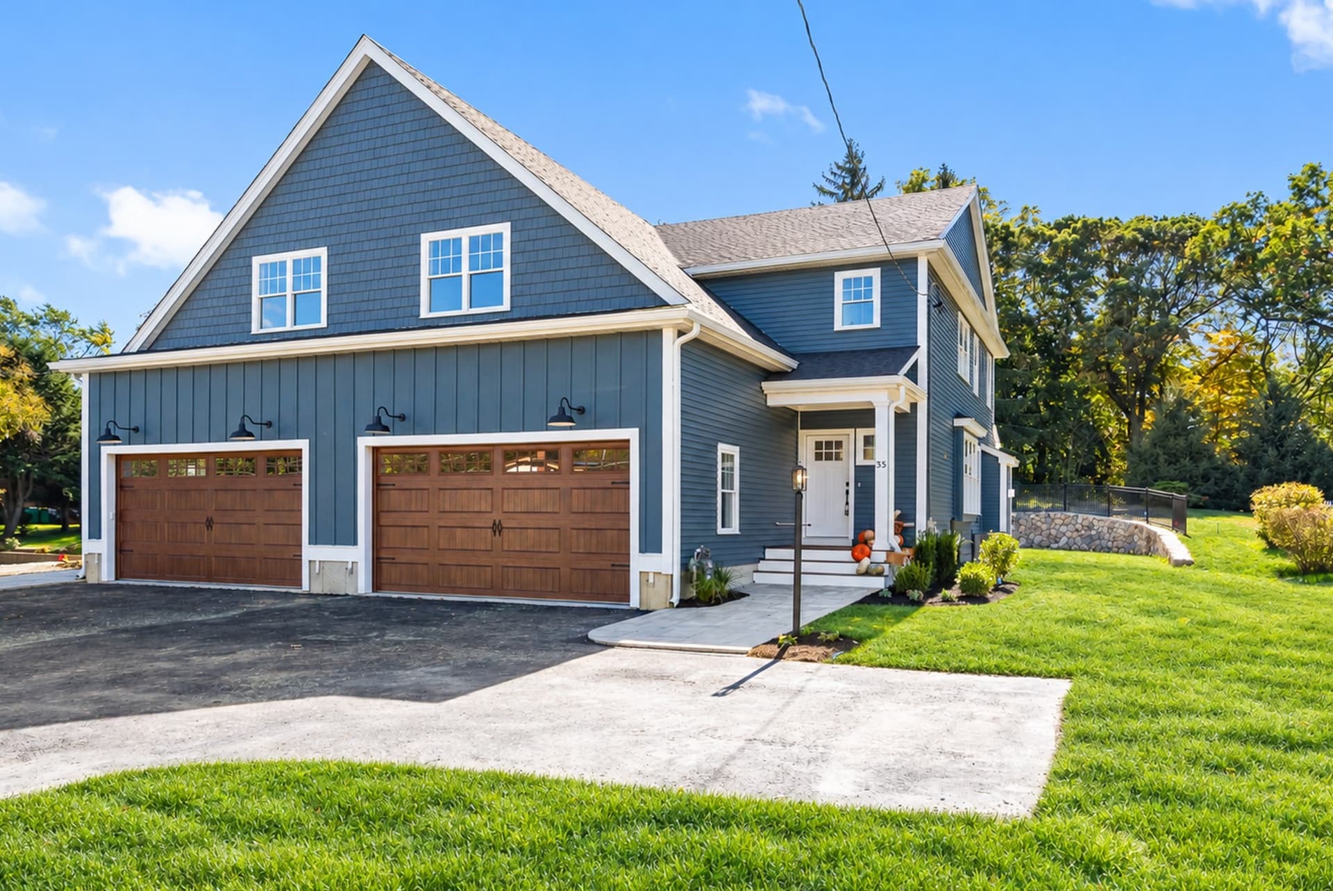 35 School St # 35, Woburn MA 01801