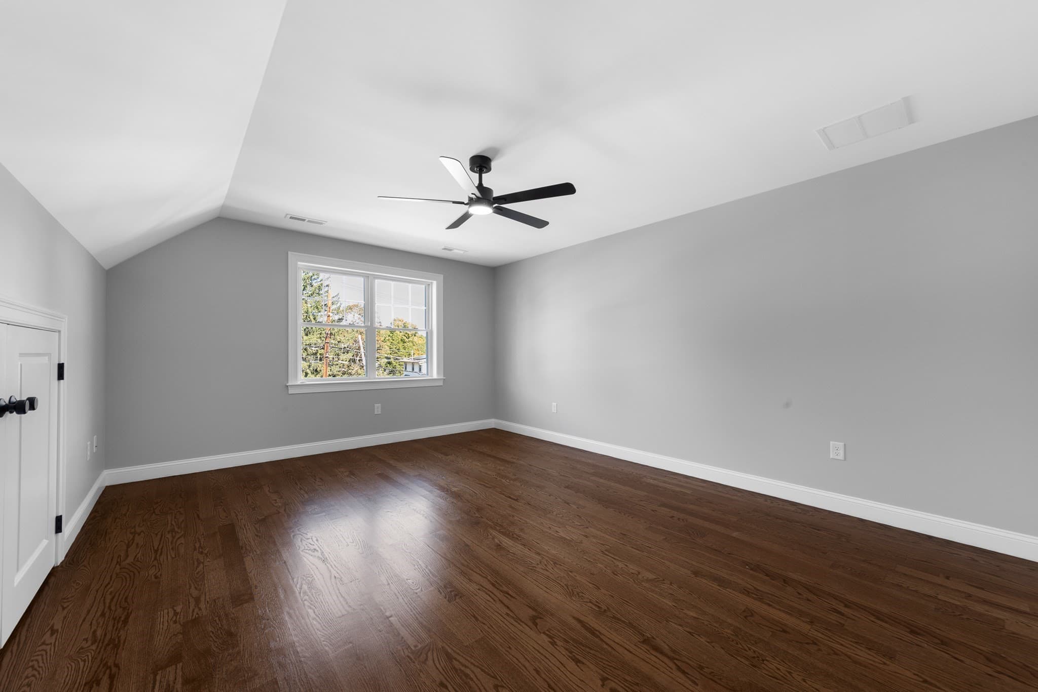 Single Family Residence at 35 School St # 35, Woburn MA 01801, Woburn, photo 30 of 38