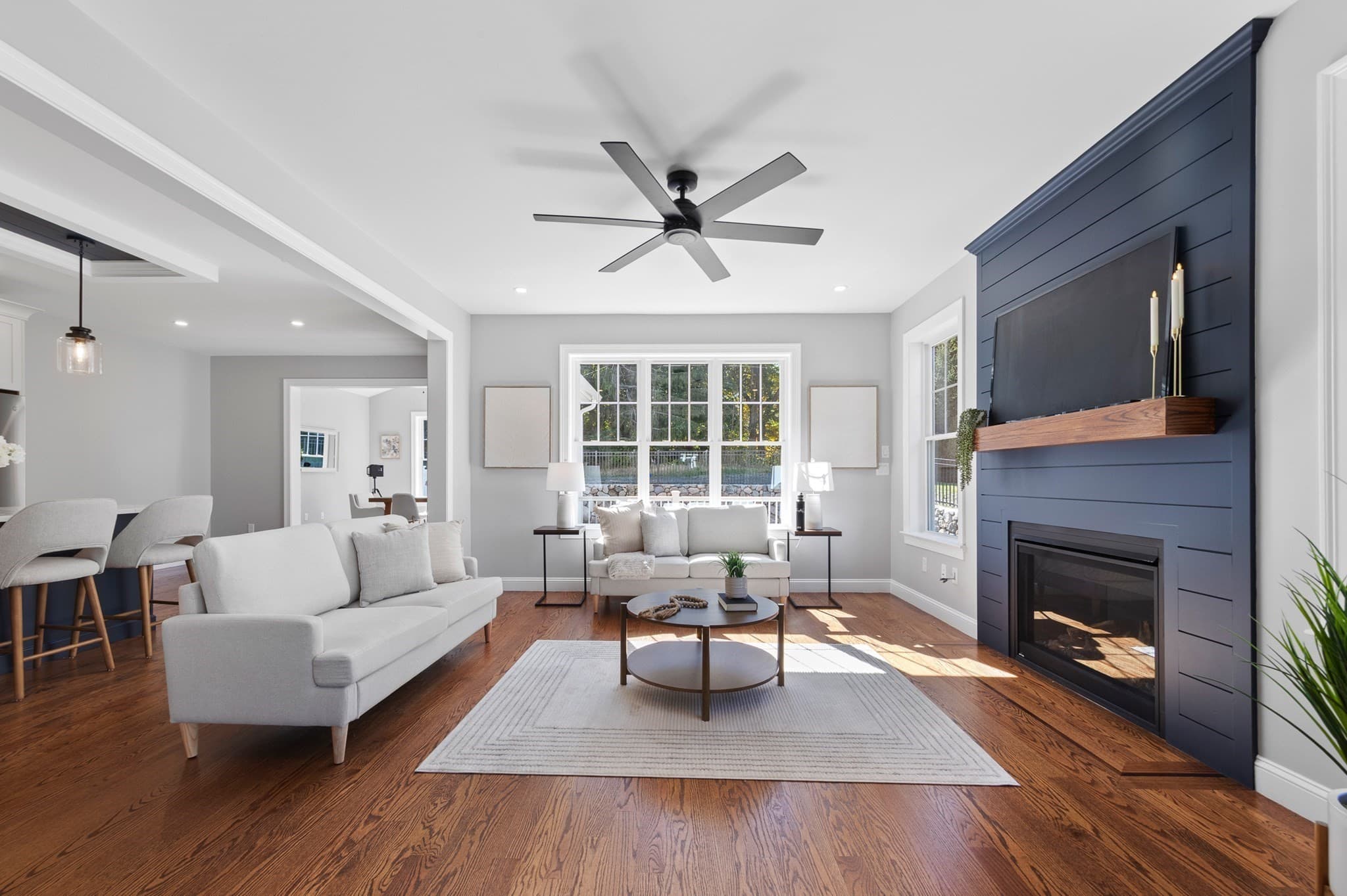 Single Family Residence at 35 School St # 35, Woburn MA 01801, Woburn, photo 8 of 38