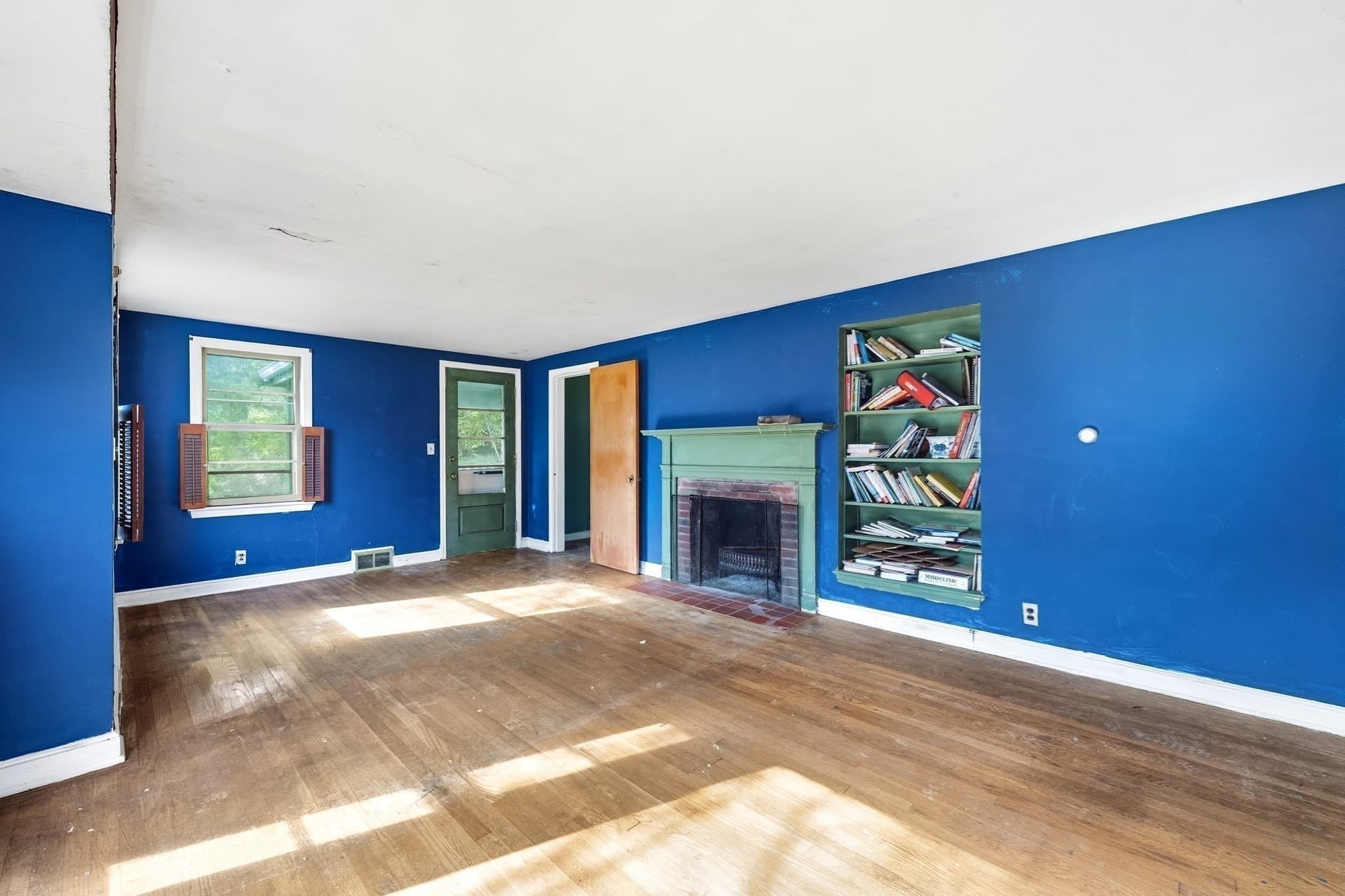 Single Family Residence at 19 Water Terrace, Marlborough MA 01752, Marlborough, photo 12 of 23