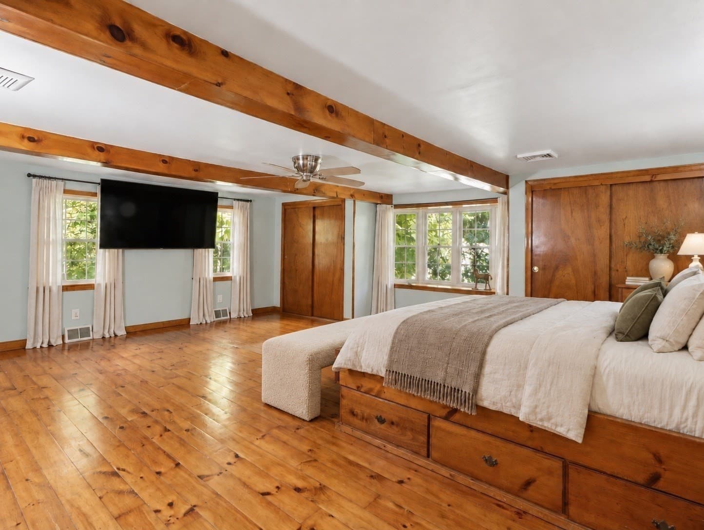 Single Family Residence at 17 N Washington St, Norton MA 02766, Norton, photo 14 of 42