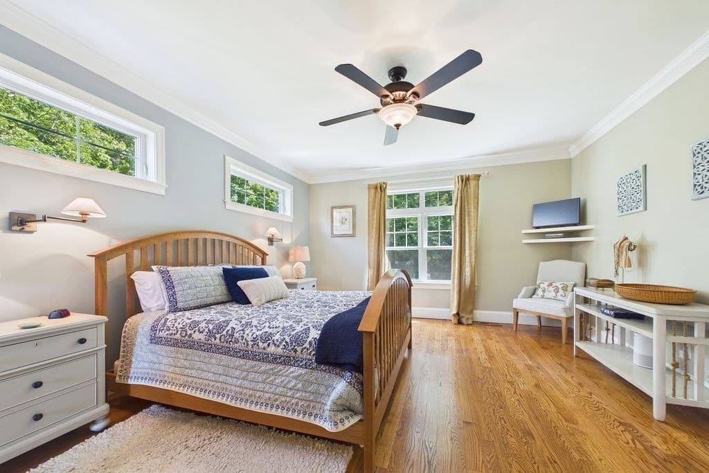 Single Family Residence at 8 Park Pl., Mattapoisett MA 02739, Mattapoisett, photo 25 of 38