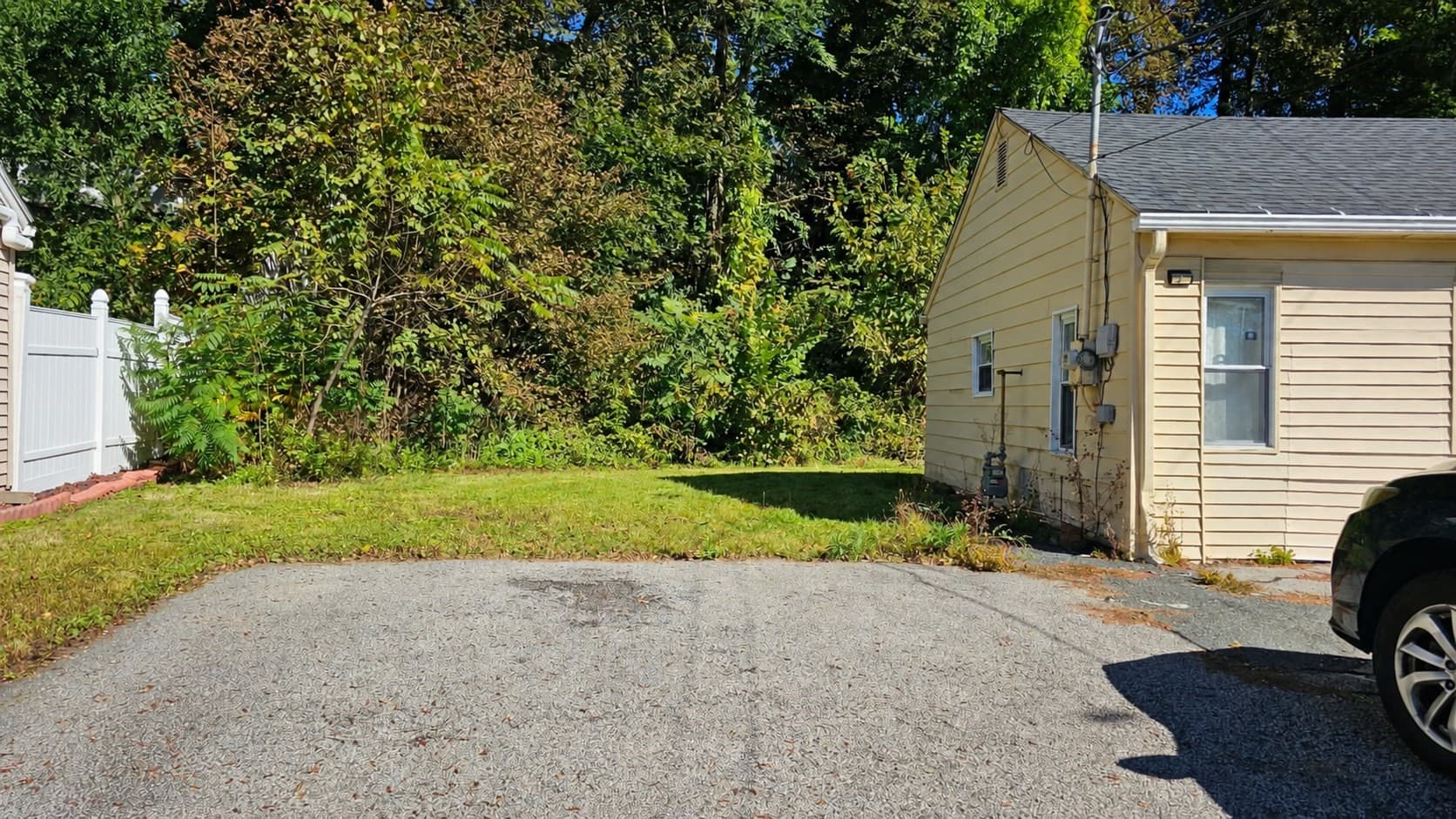 Single Family Residence at 1343 Pleasant St, Worcester MA 01602, Worcester, photo 15 of 17