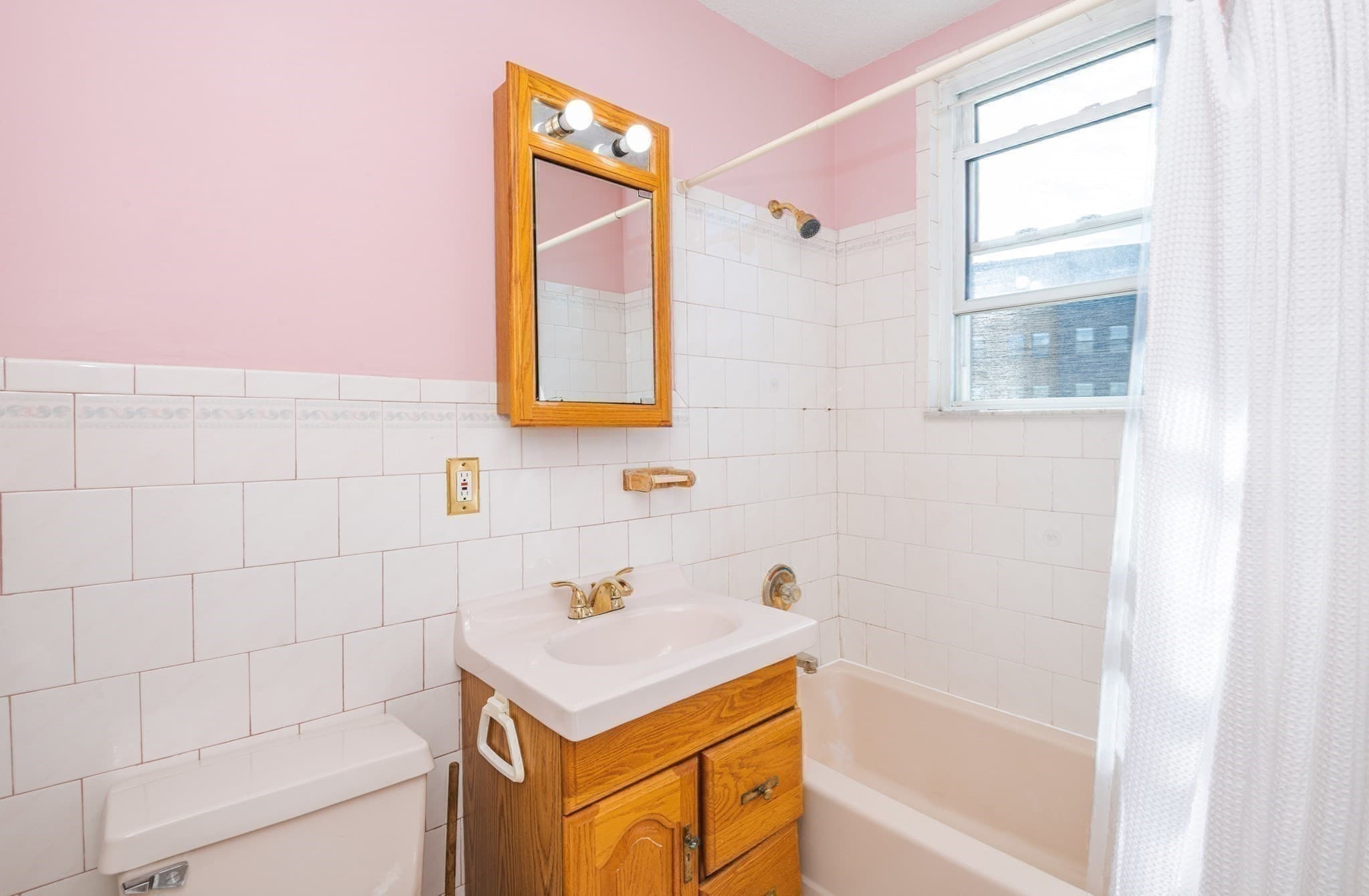 Multi Family at 29 Oxford Park, Revere MA 02151, Revere, photo 34 of 42