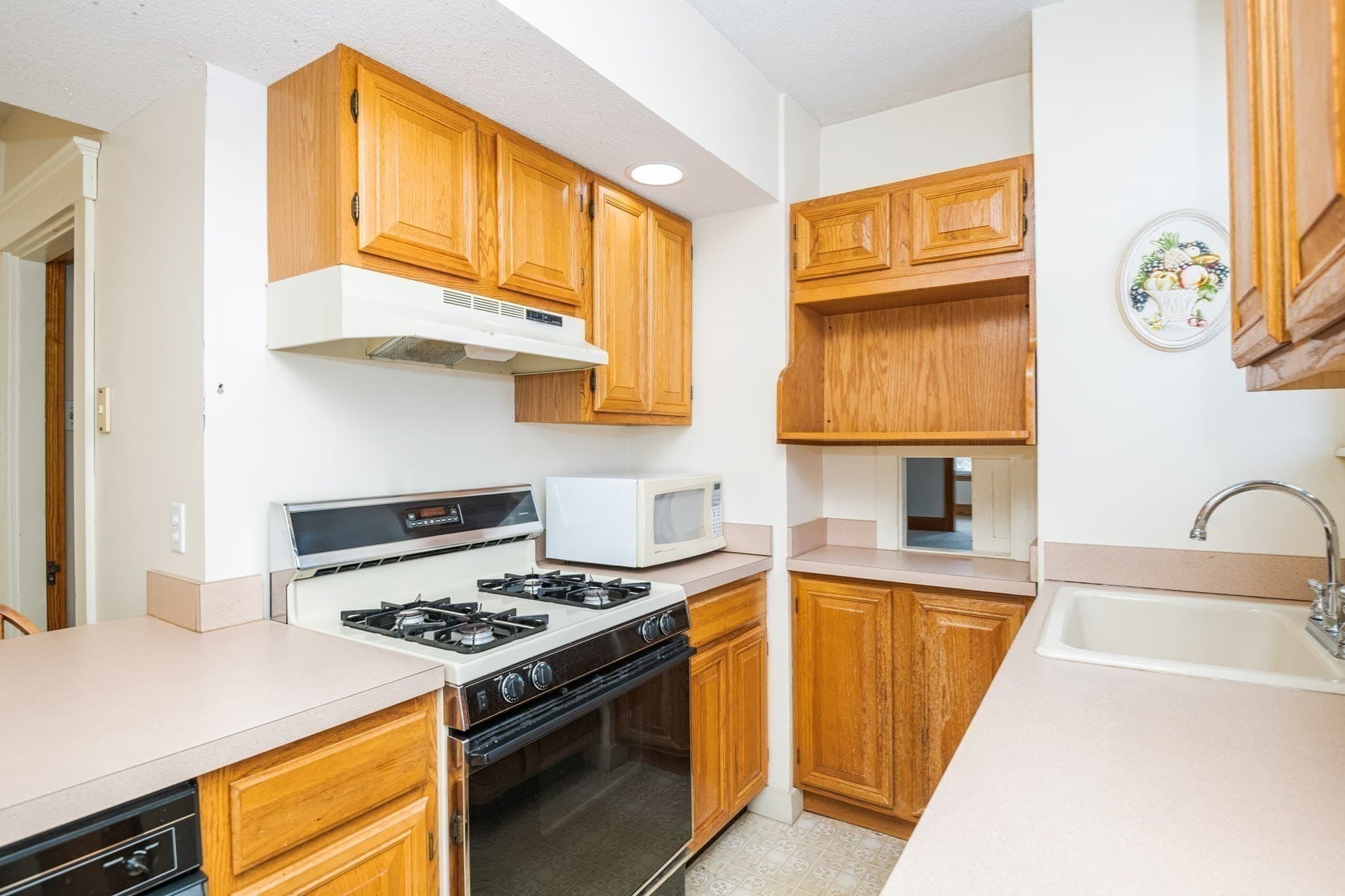 Multi Family at 29 Oxford Park, Revere MA 02151, Revere, photo 25 of 42