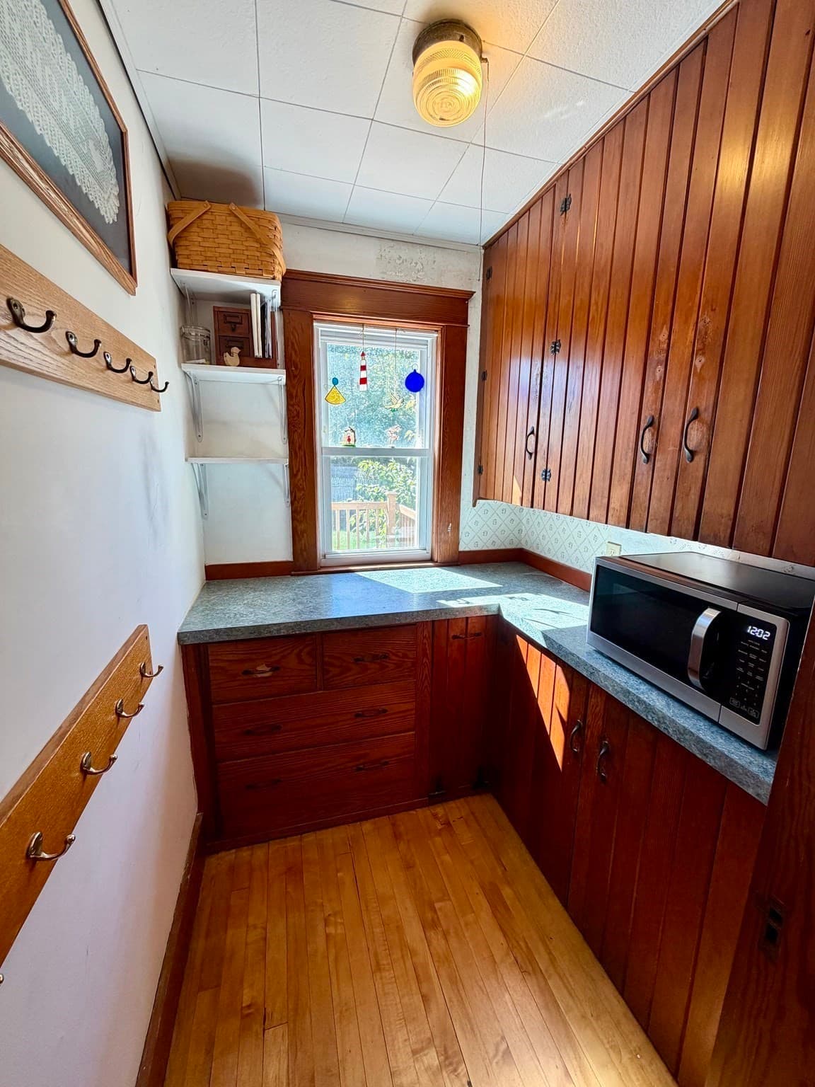 Single Family Residence at 22 Madison Circle, Greenfield MA 01301, Greenfield, photo 10 of 31