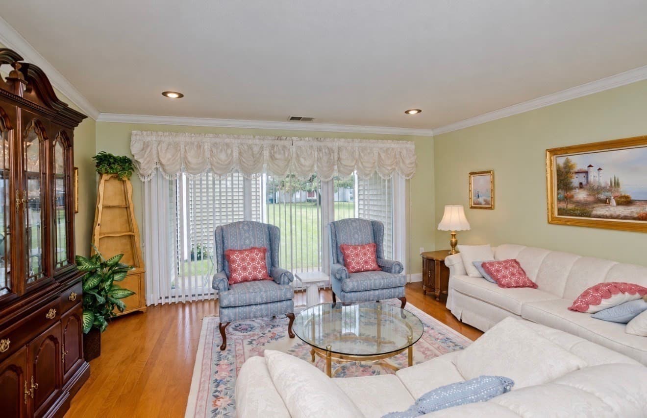 Condominium at 120 Nassau Dr # 120, Springfield MA 01129, Springfield, photo 4 of 34