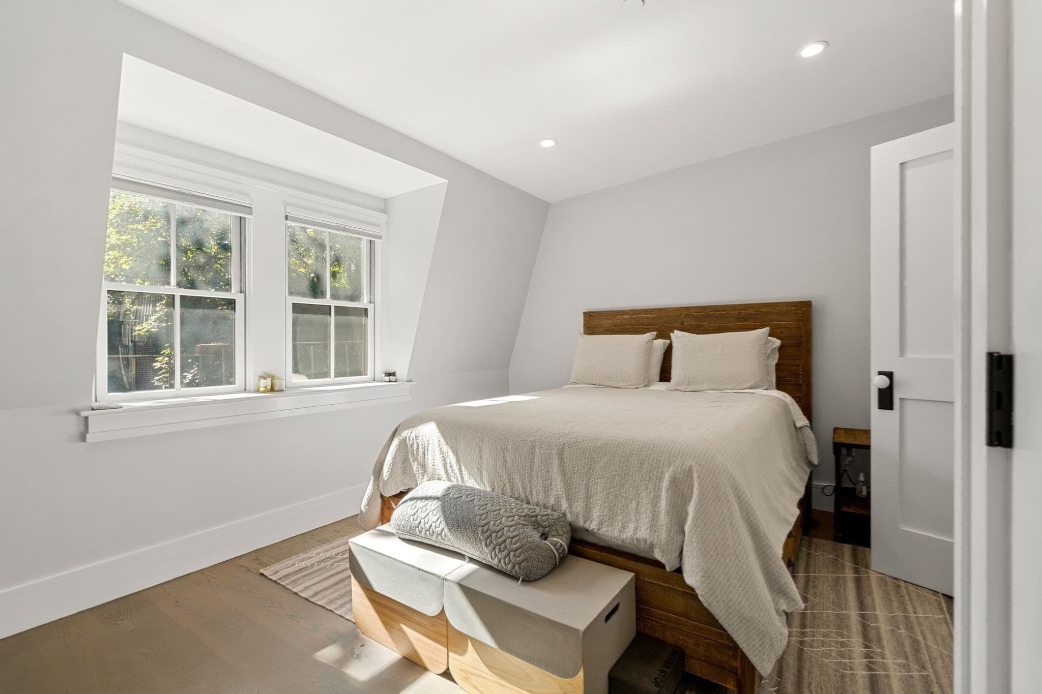 Single Family Residence at 12 1/2 Lawrence, Boston MA 02116, Boston, photo 24 of 35