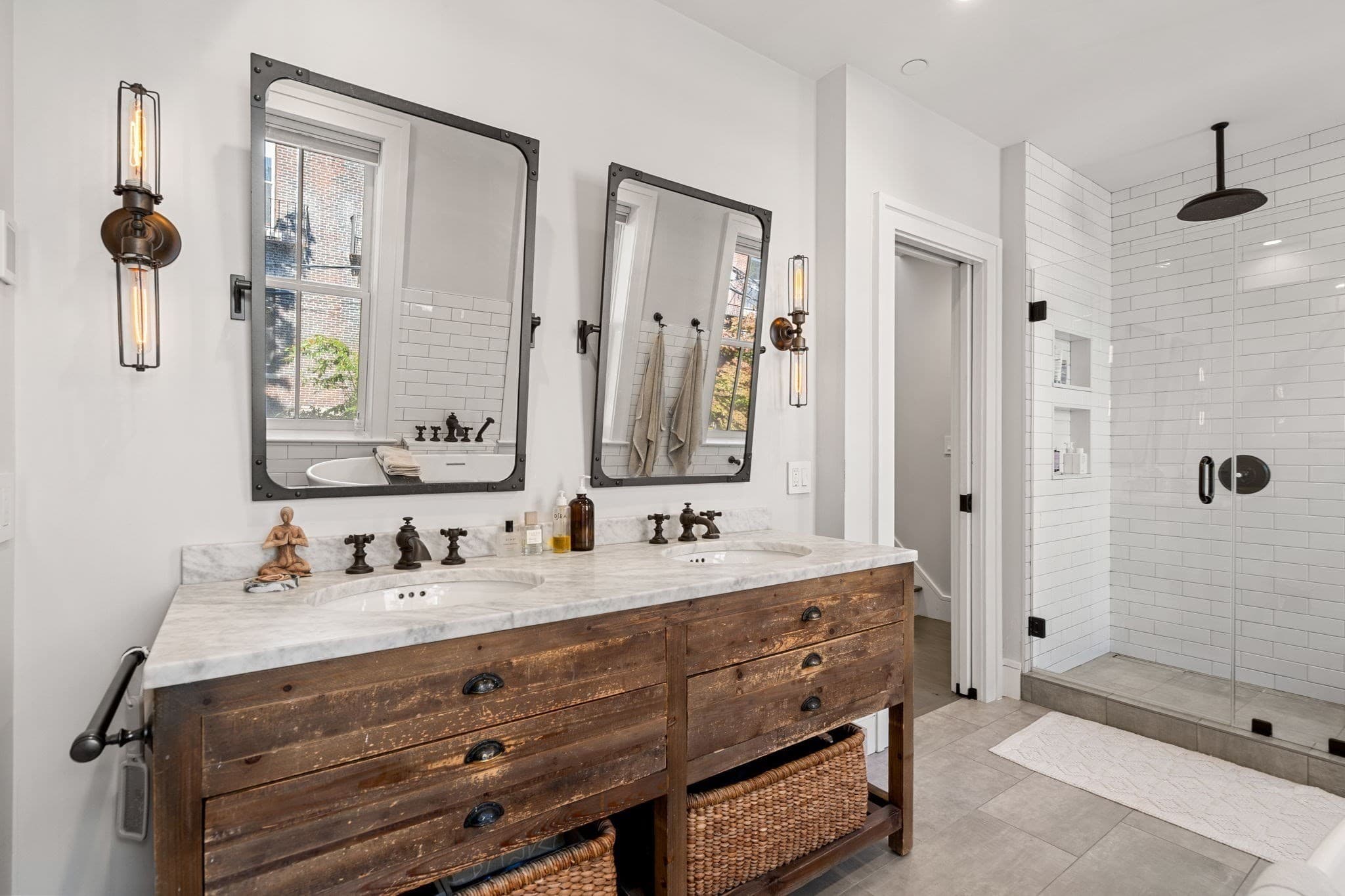Single Family Residence at 12 1/2 Lawrence, Boston MA 02116, Boston, photo 11 of 35