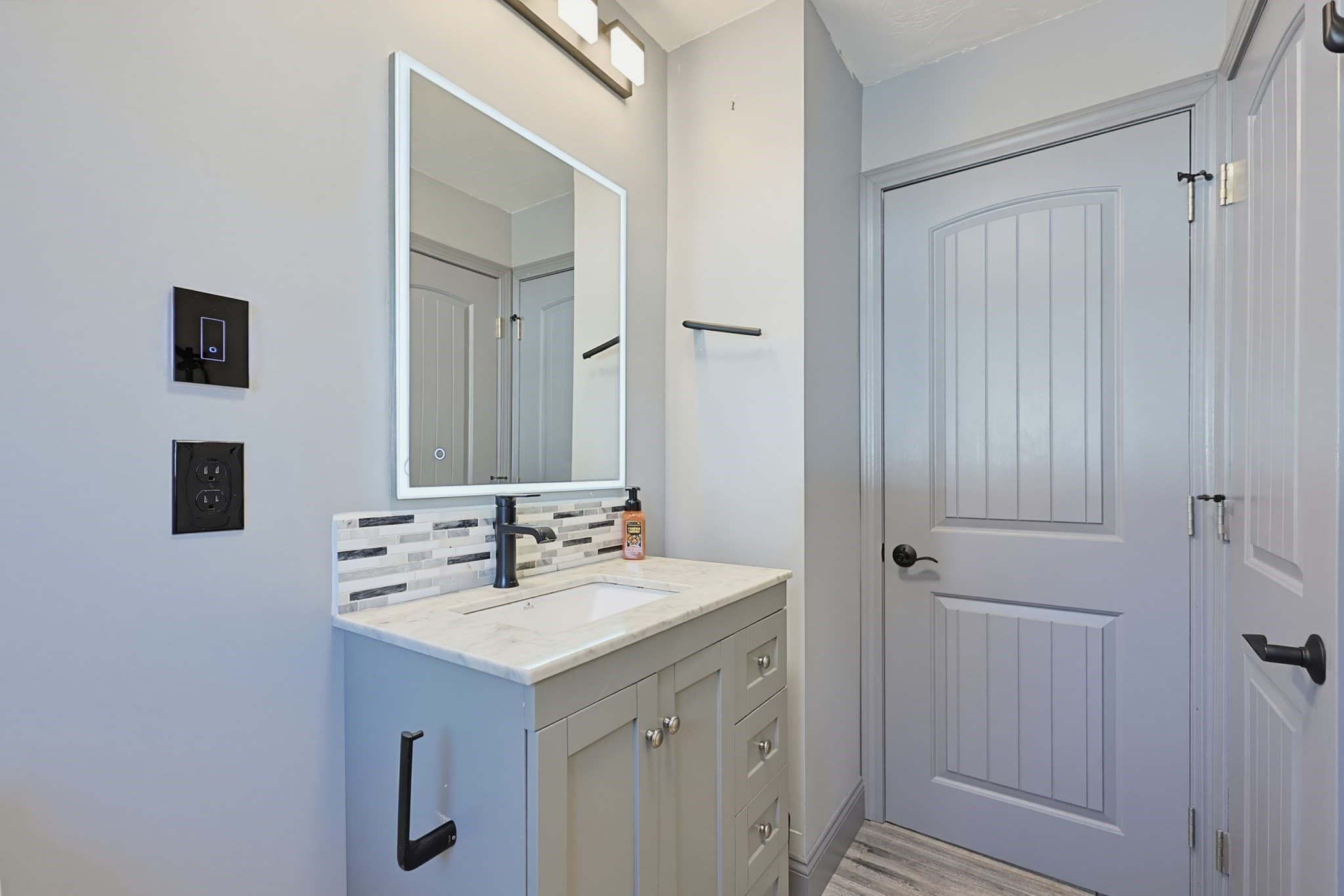 Single Family Residence at 462 Twichell St, Athol MA 01331, Athol, photo 11 of 29