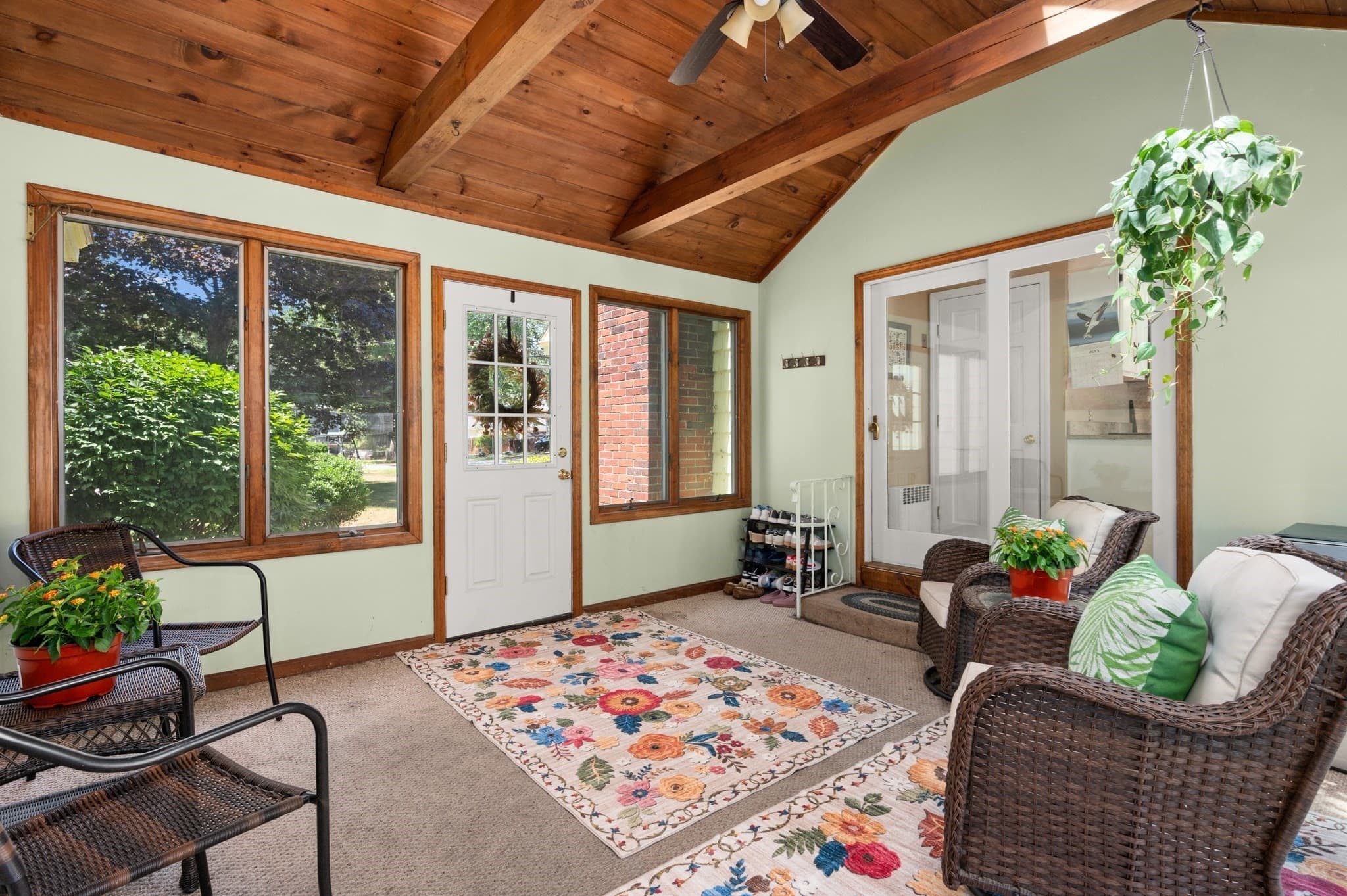 Single Family Residence at 1258 Whipple Road, Tewksbury MA 01876, Tewksbury, photo 4 of 37