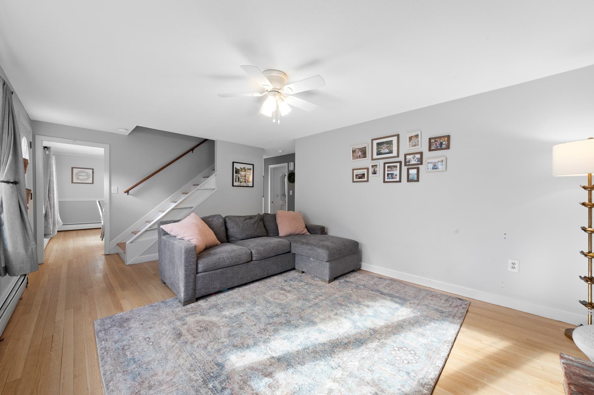 Single Family Residence at 2 Chestnut Rd, Burlington MA 01803, Burlington, photo 7 of 34