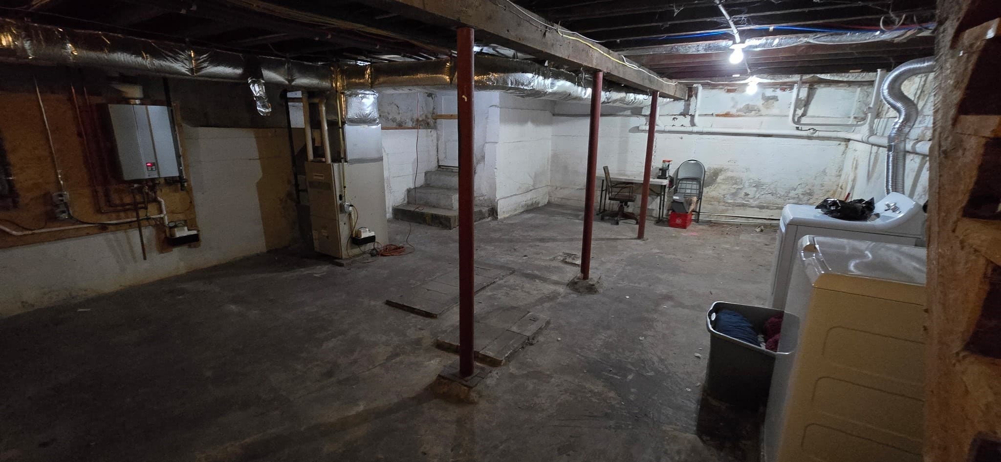 Multi Family at 376 Ferry St, Everett MA 02149, Everett, photo 18 of 19