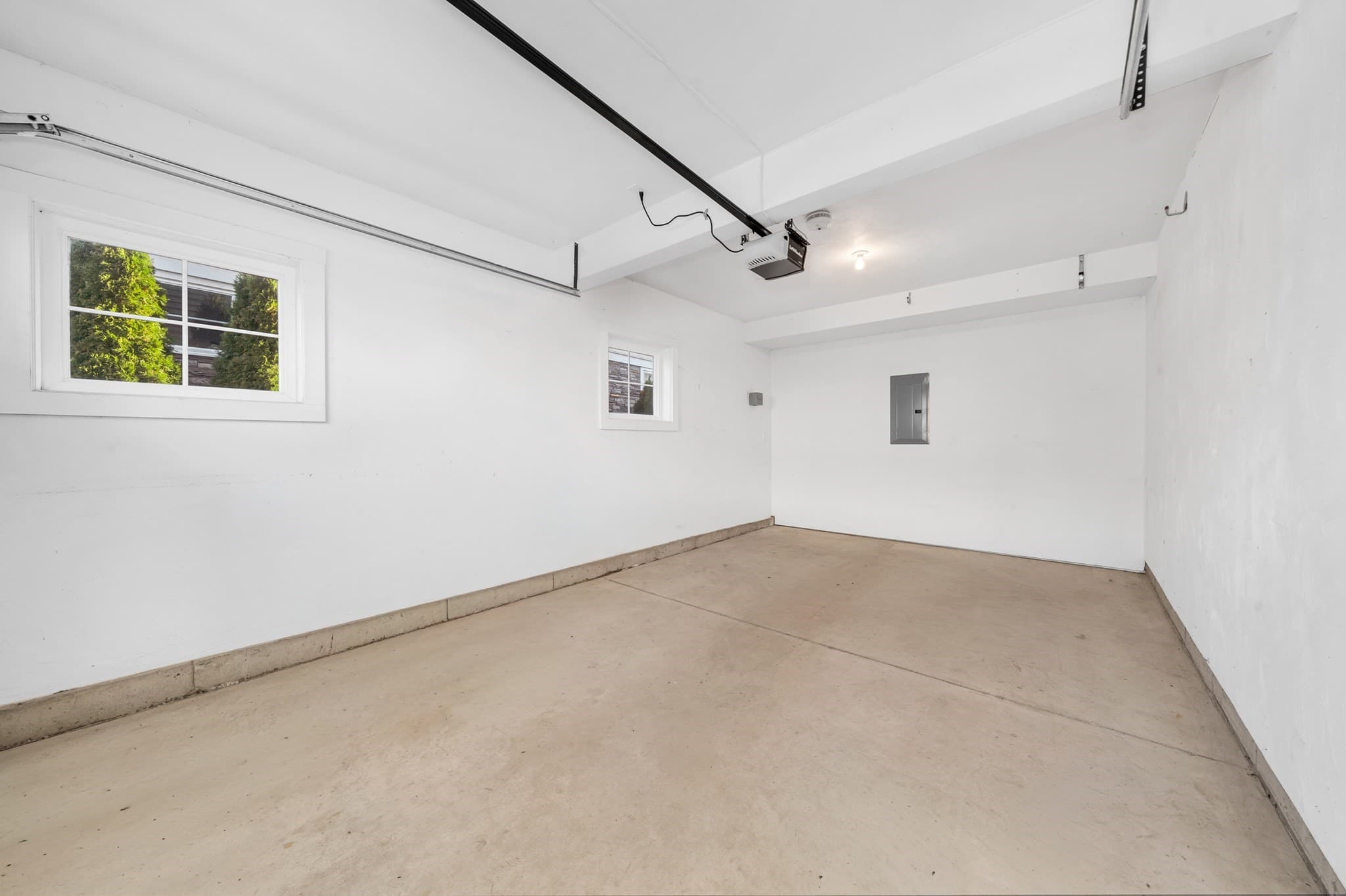 Condominium at 16 Hines Way # 16, Newburyport MA 01950, photo 32 of 37