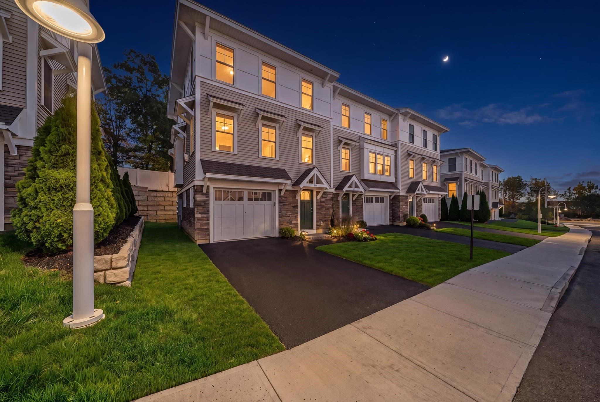 Condominium at 16 Hines Way # 16, Newburyport MA 01950, photo 33 of 37